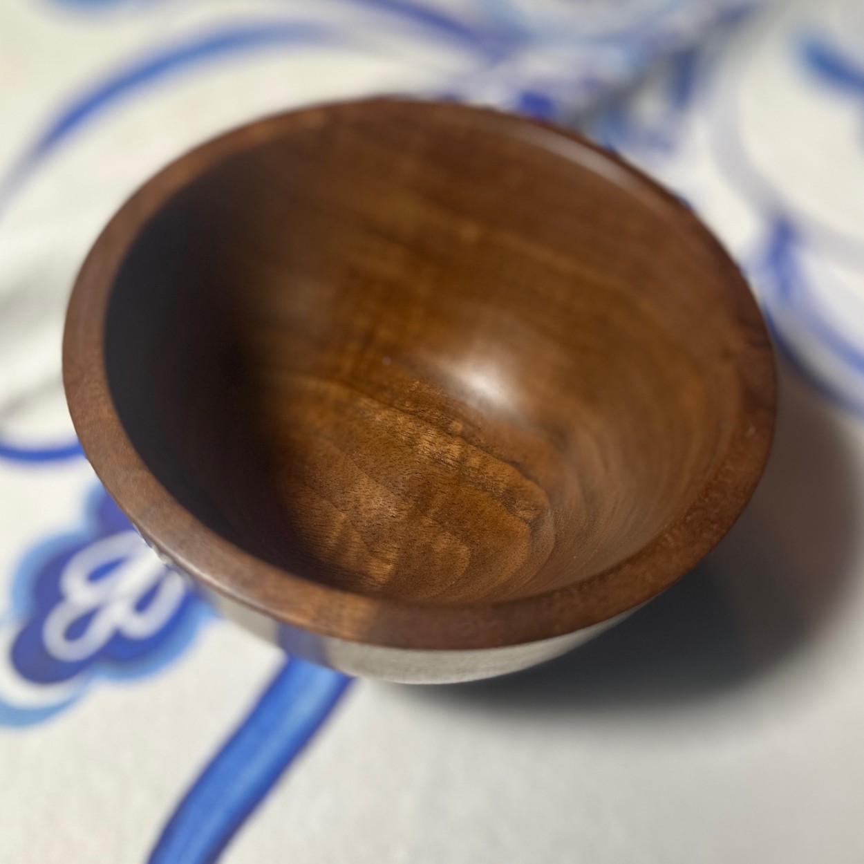 Walnut Bowl Approx 5" diameter and 3" tall.                            