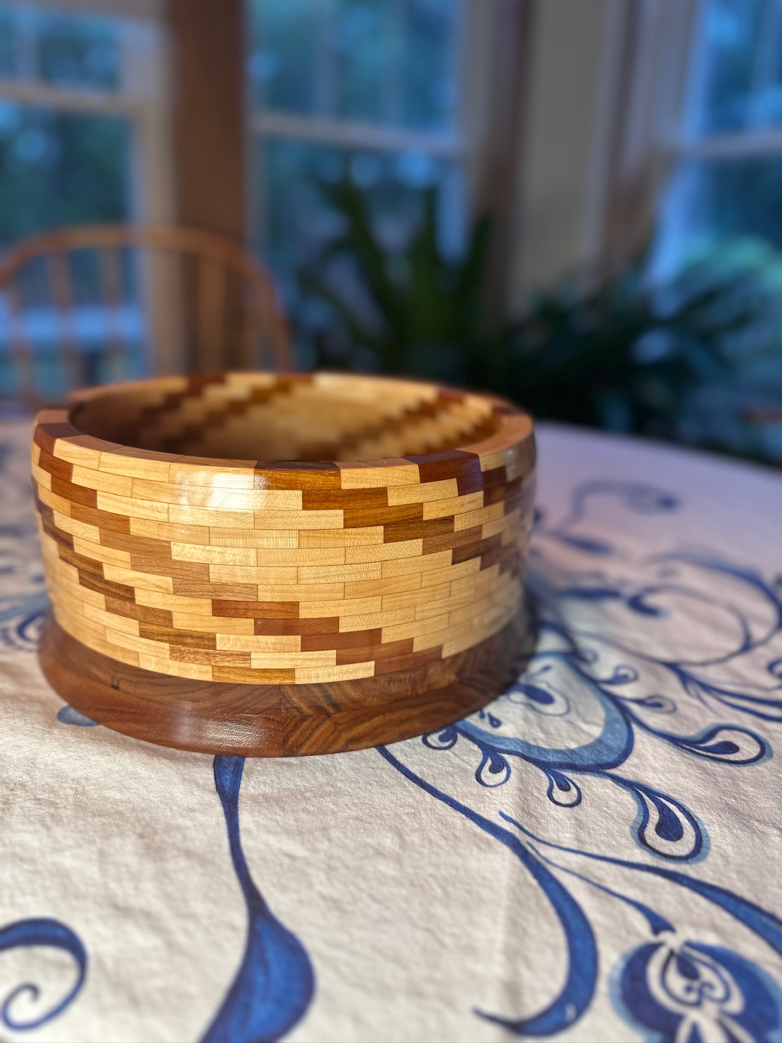 Large Salad Bowl Approx 10 1/8" diameter X 4 3/4" tall