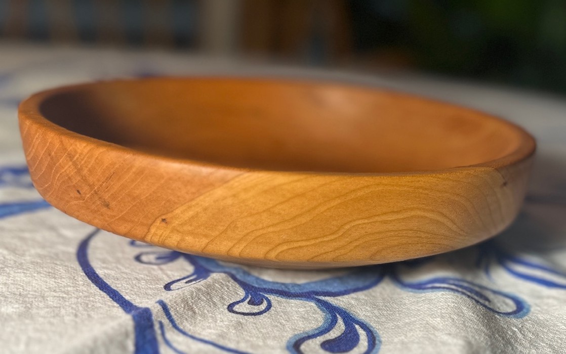 Cherry flat bowl, perfect for chips. Approx 1 7/8" tall and 8 1/2" diameter.