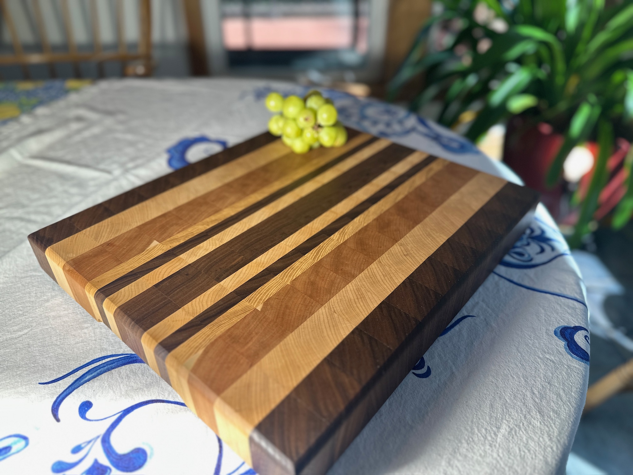 Large End Grain (Butcher Block) Approx 17 7/8" X 15" X 2"