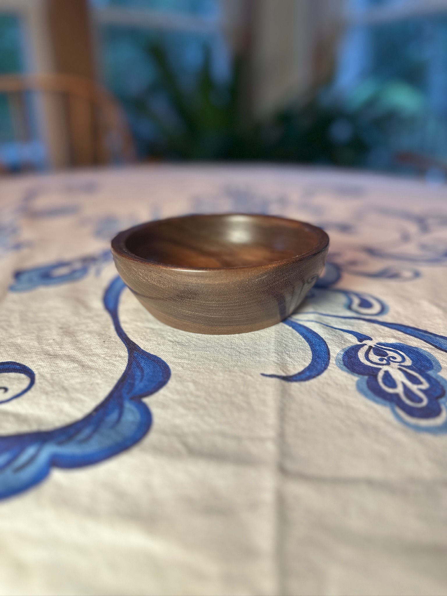 Walnut Bowl Approx  5 1/2" diameter X  2" tall. 