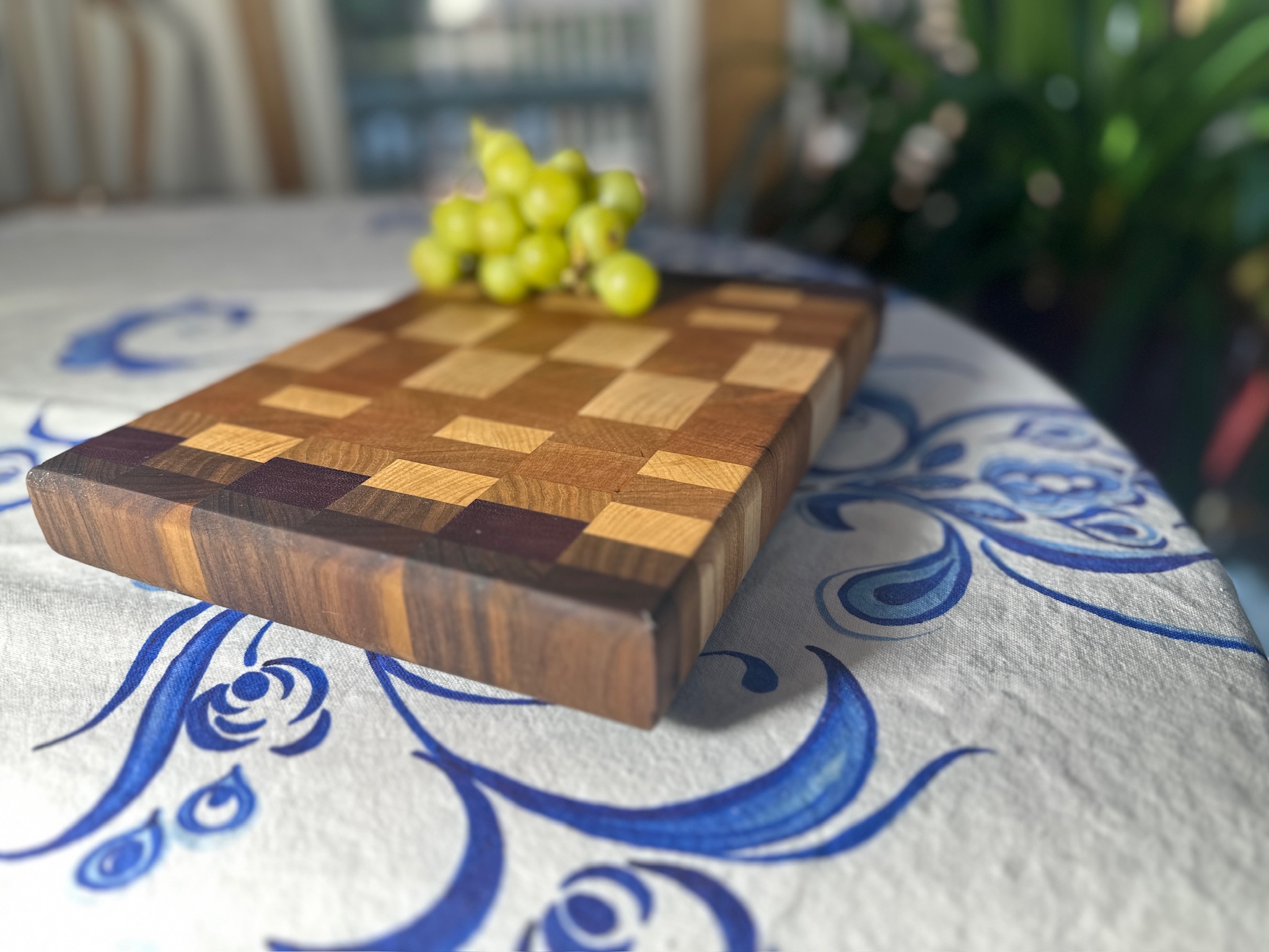 End Grain Cutting Board Approx 11-1/4" X 8- 5/8"  X 1- 1/2"
