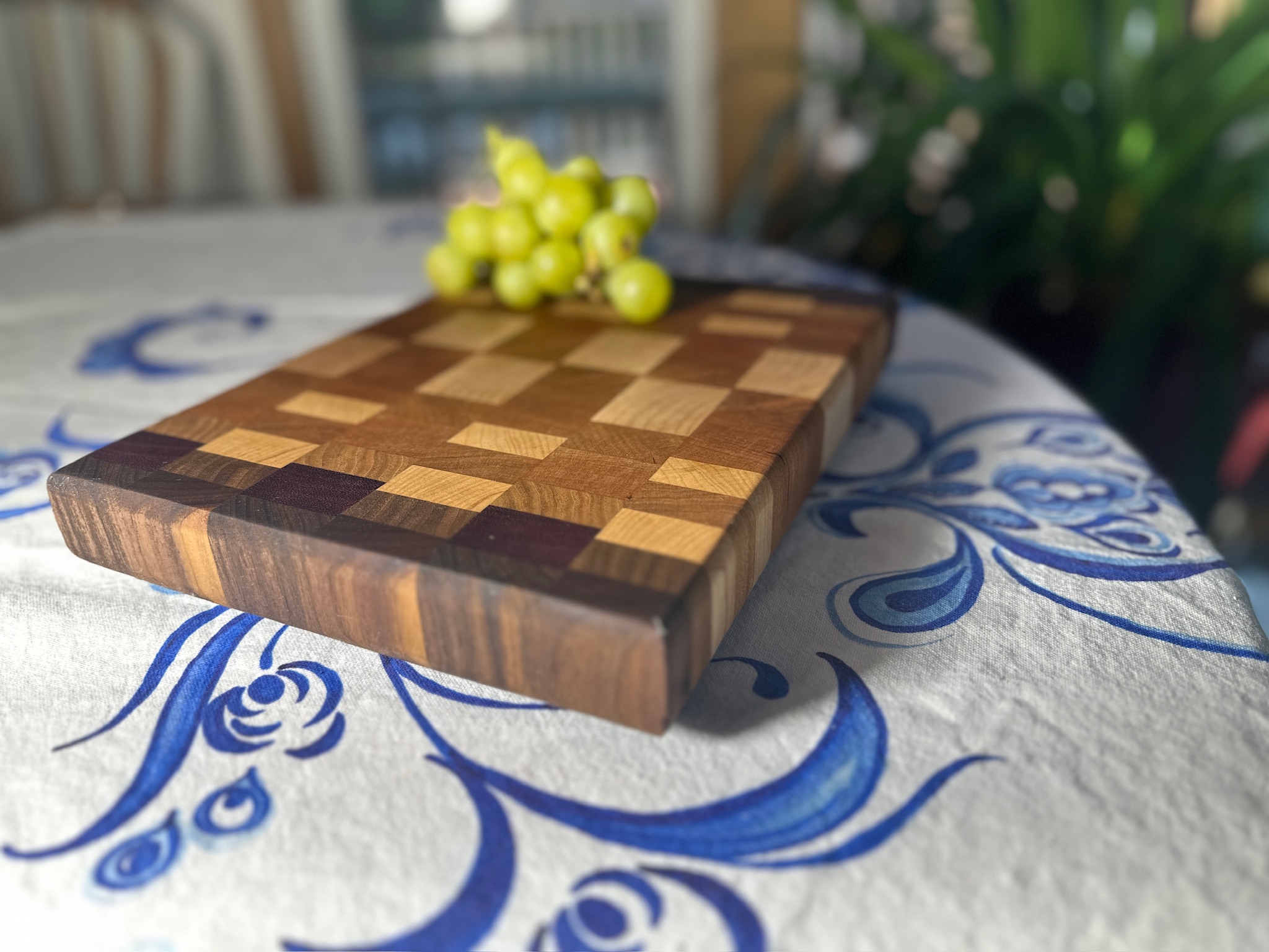 End Grain Cutting Board Approx 11-1/4" X 8- 5/8"  X 1- 1/2"
