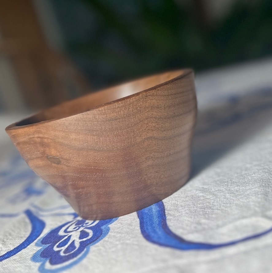 Walnut Bowl Approx 5" diameter and 3" tall.                            