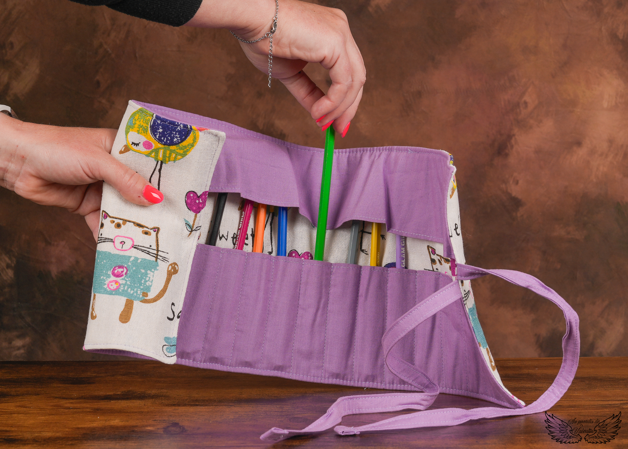 Trousse à rouler "dessins d'enfants"