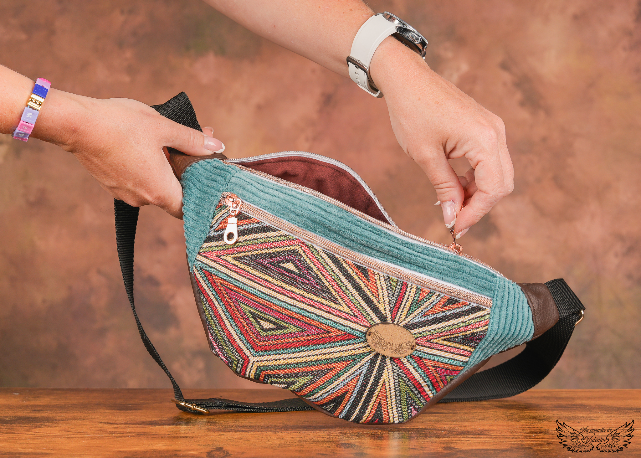Sac banane jacquard triangles
