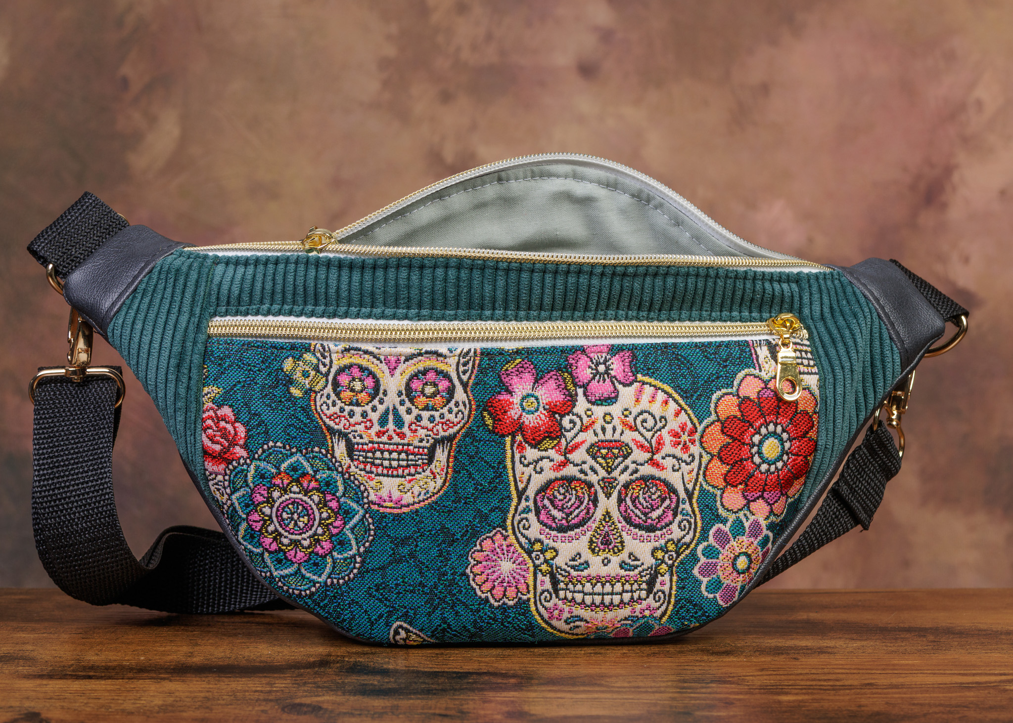 Sac banane jacquard tête de mort