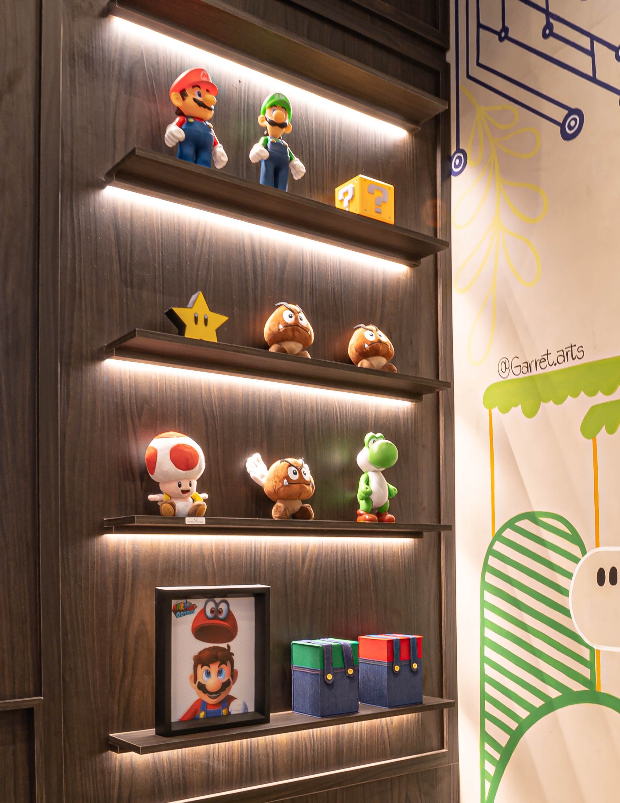 Luigi - Boneco em PVC
