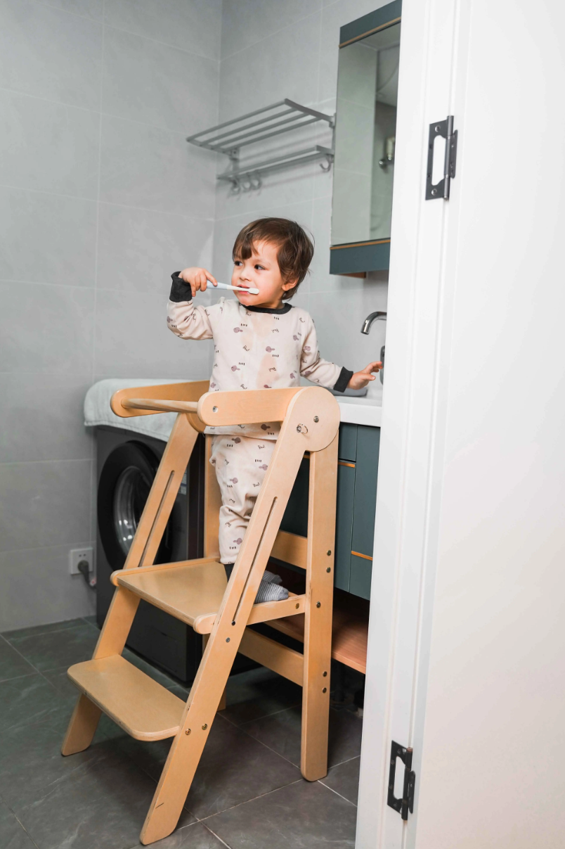 Mini Helper Learning Tower | برج المساعدة الصغير