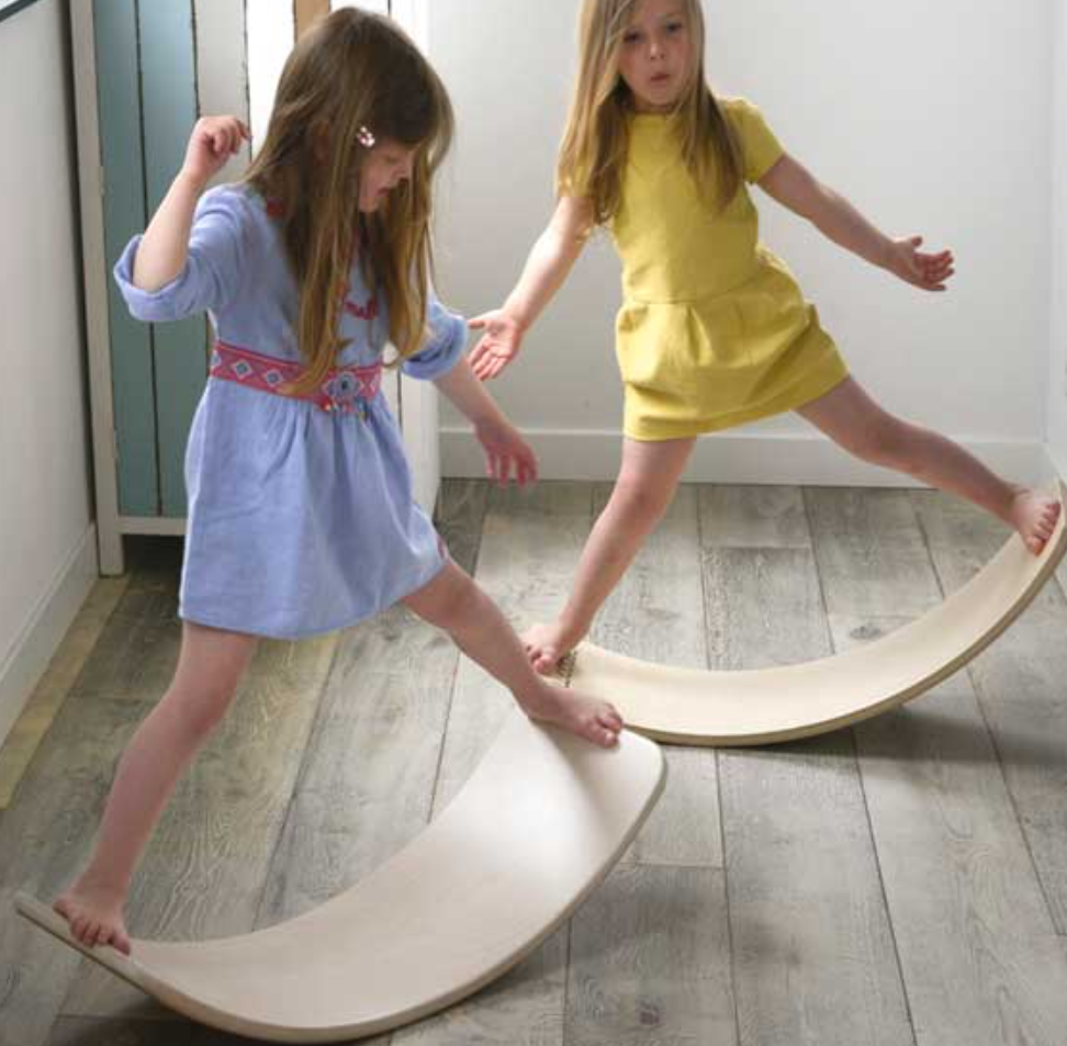 Wooden Balance Board | لوح التوازن الخشبي