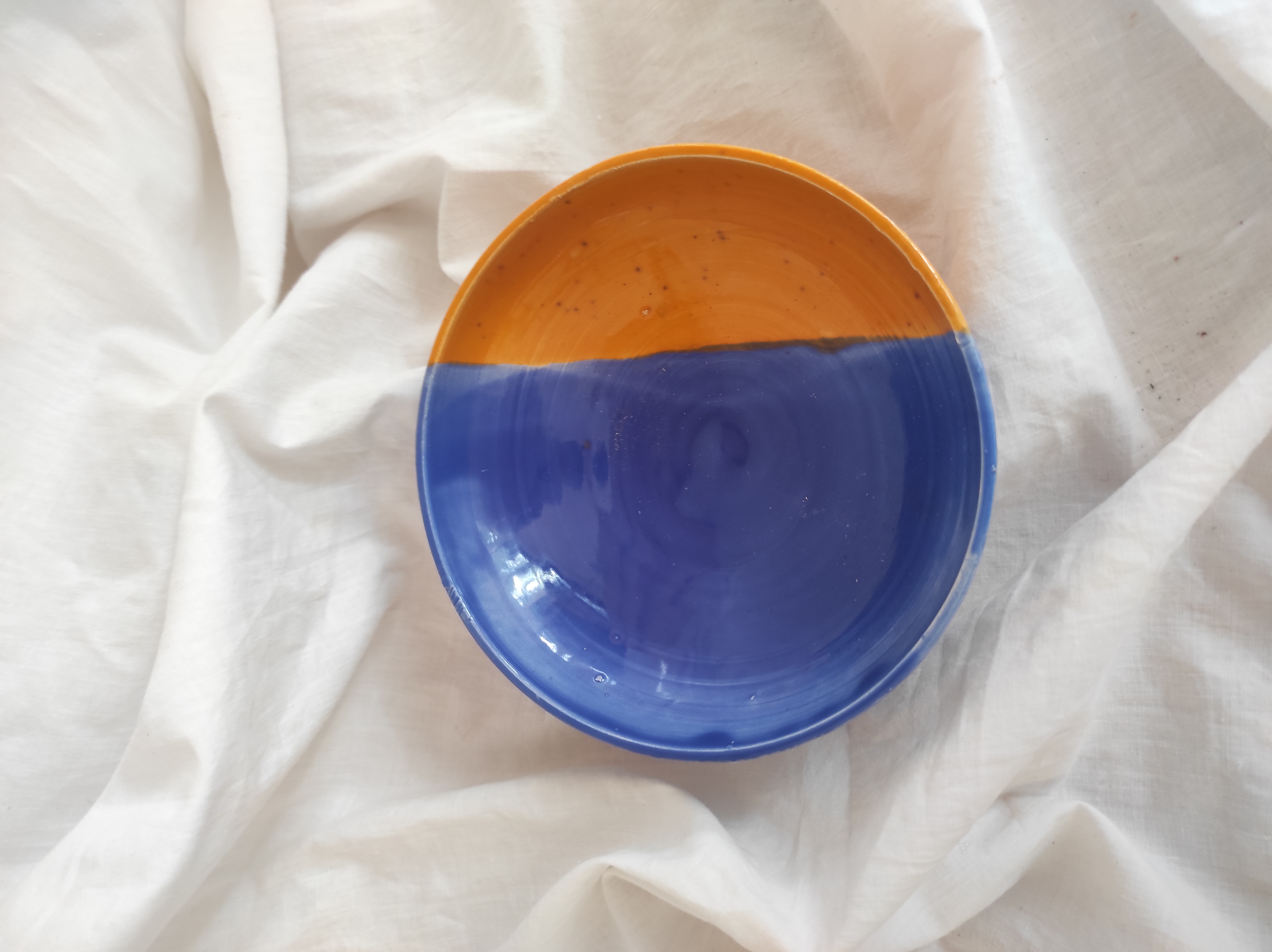 Assiette apéritif rayée