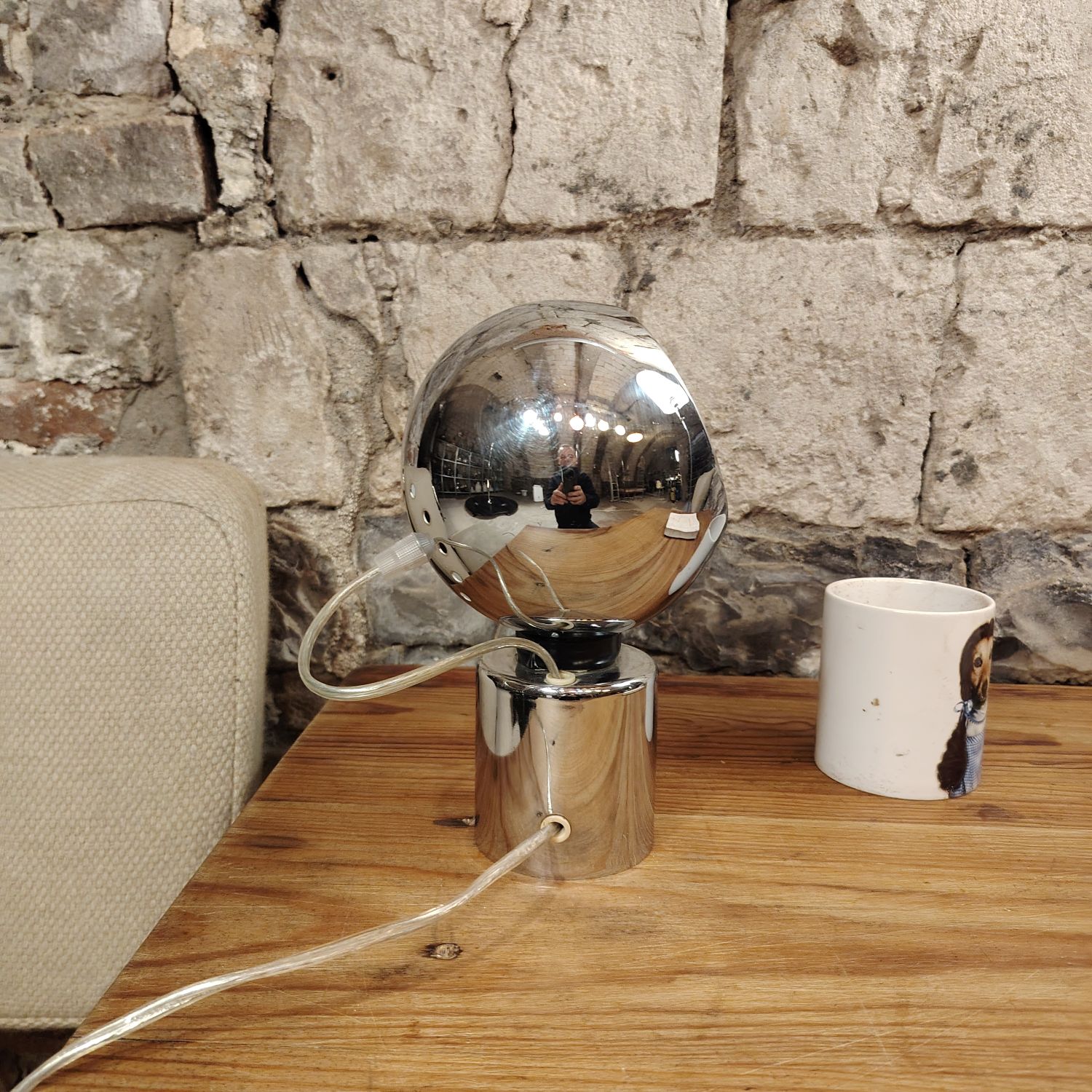 Goffredo Reggiani et la lampe Eyeball : l’œil du design vous regarde.