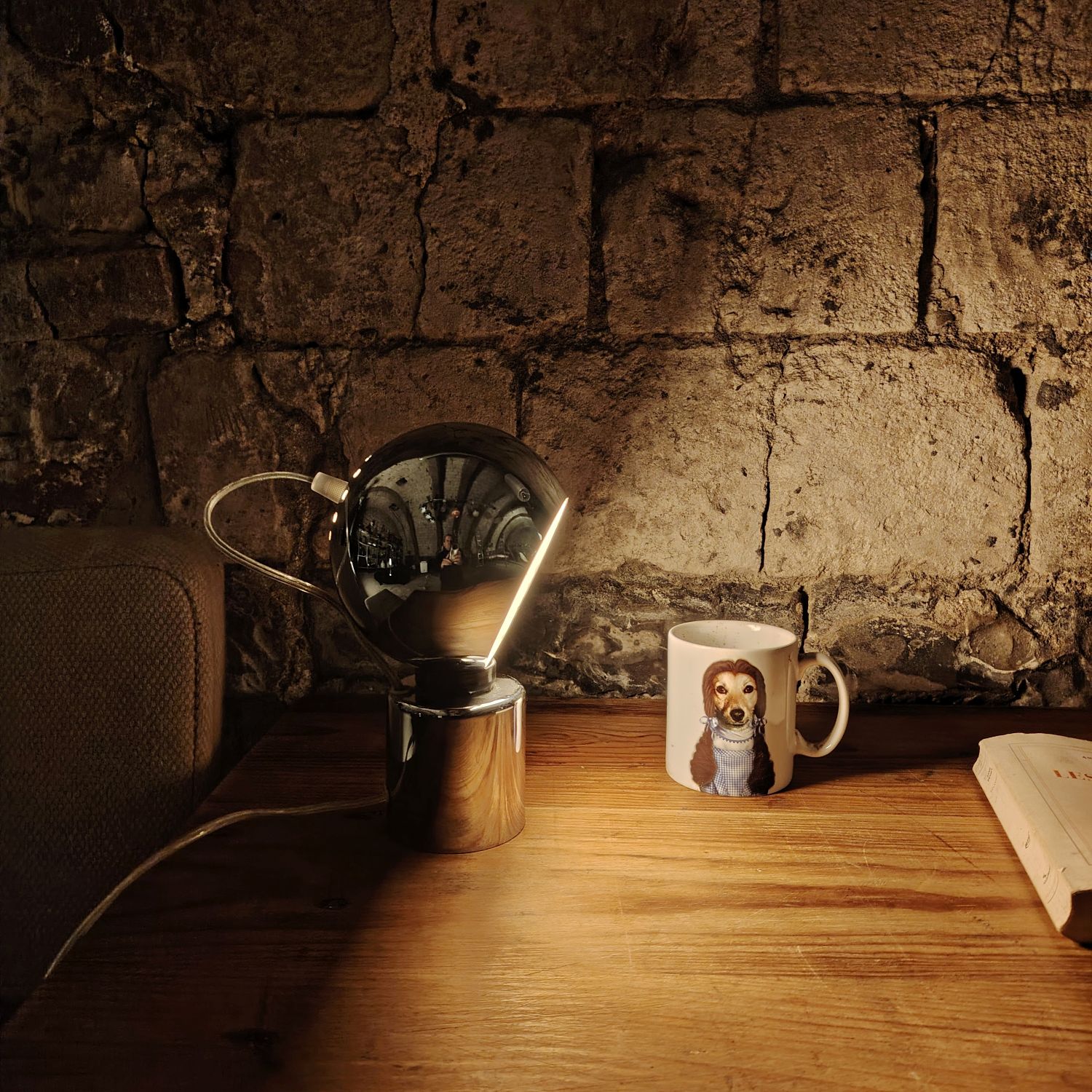 Goffredo Reggiani et la lampe Eyeball : l’œil du design vous regarde.