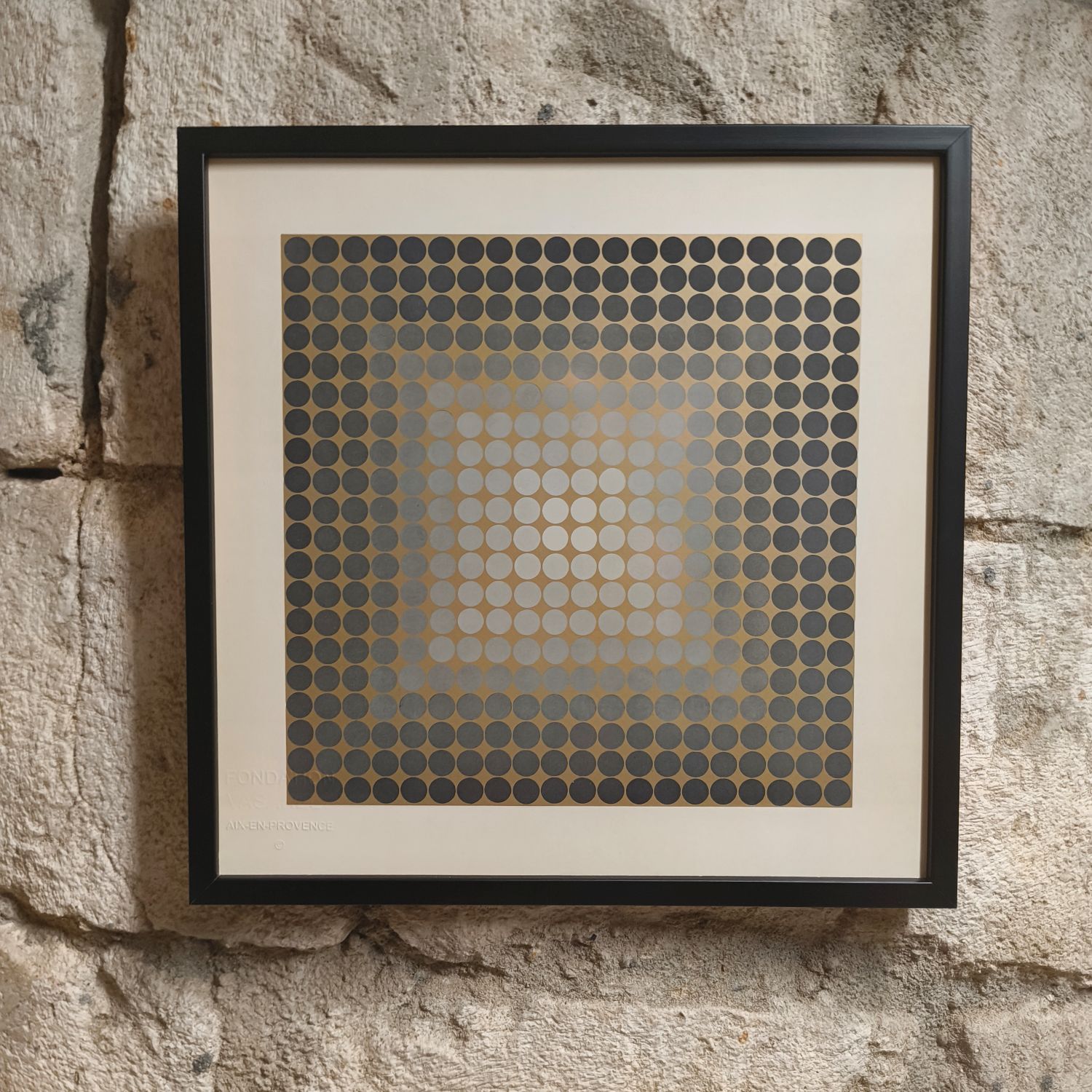 Victor Vasarely (1906-1997). Lithographie. 27 x 27 cm. Timbre à sec "Fondation Vasarely Aix en Provence".