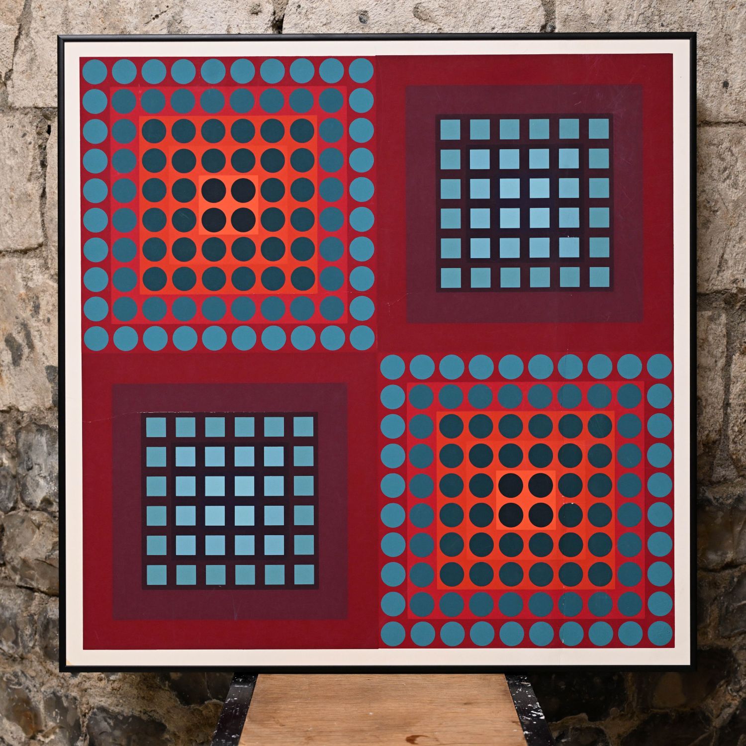 Victor Vasarely (1906-1997). Sérigraphie. 65 x 65 cm. Cachet de la galerie Denise René.