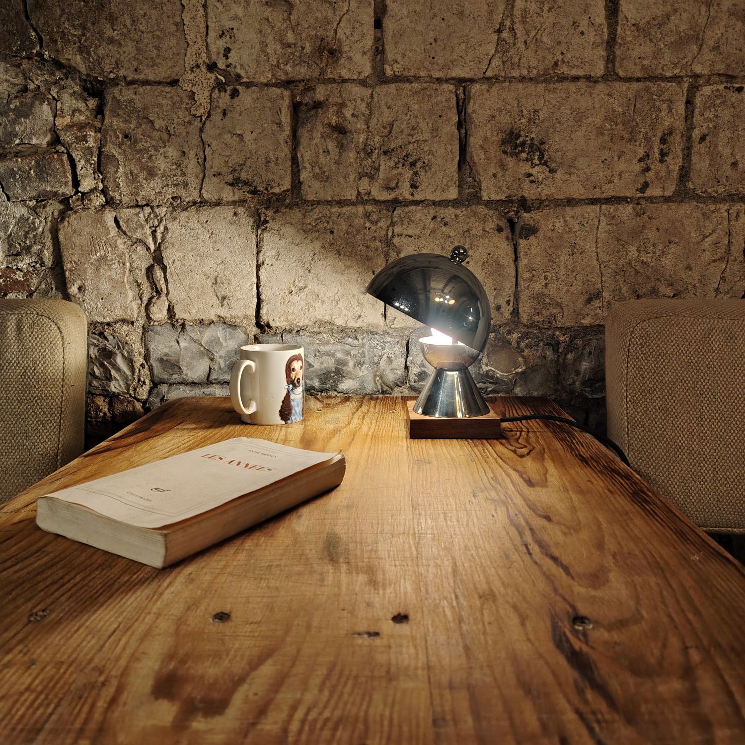 Petite lampe champignon chrome et teck Dans le goût de Jacques Adnet & Gilbert Desny