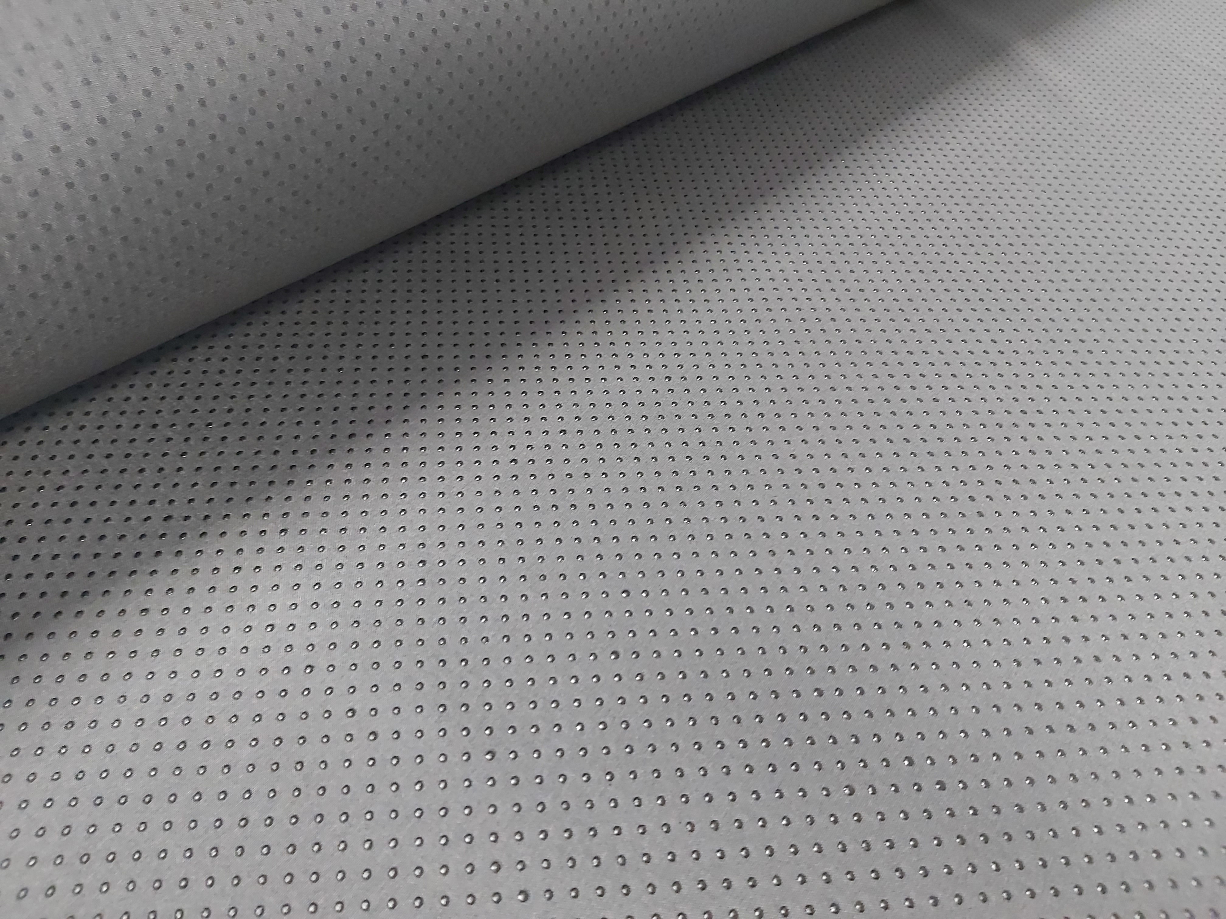 Neslystantis audinys ''Anti slip'' juodas