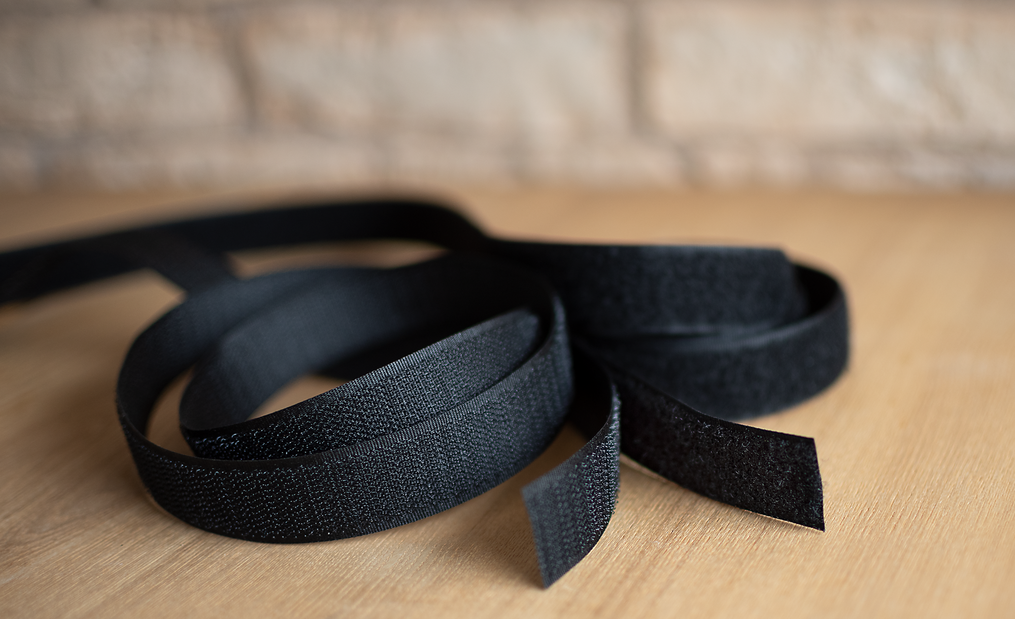 30mm pločio kontaktinė kibi juosta