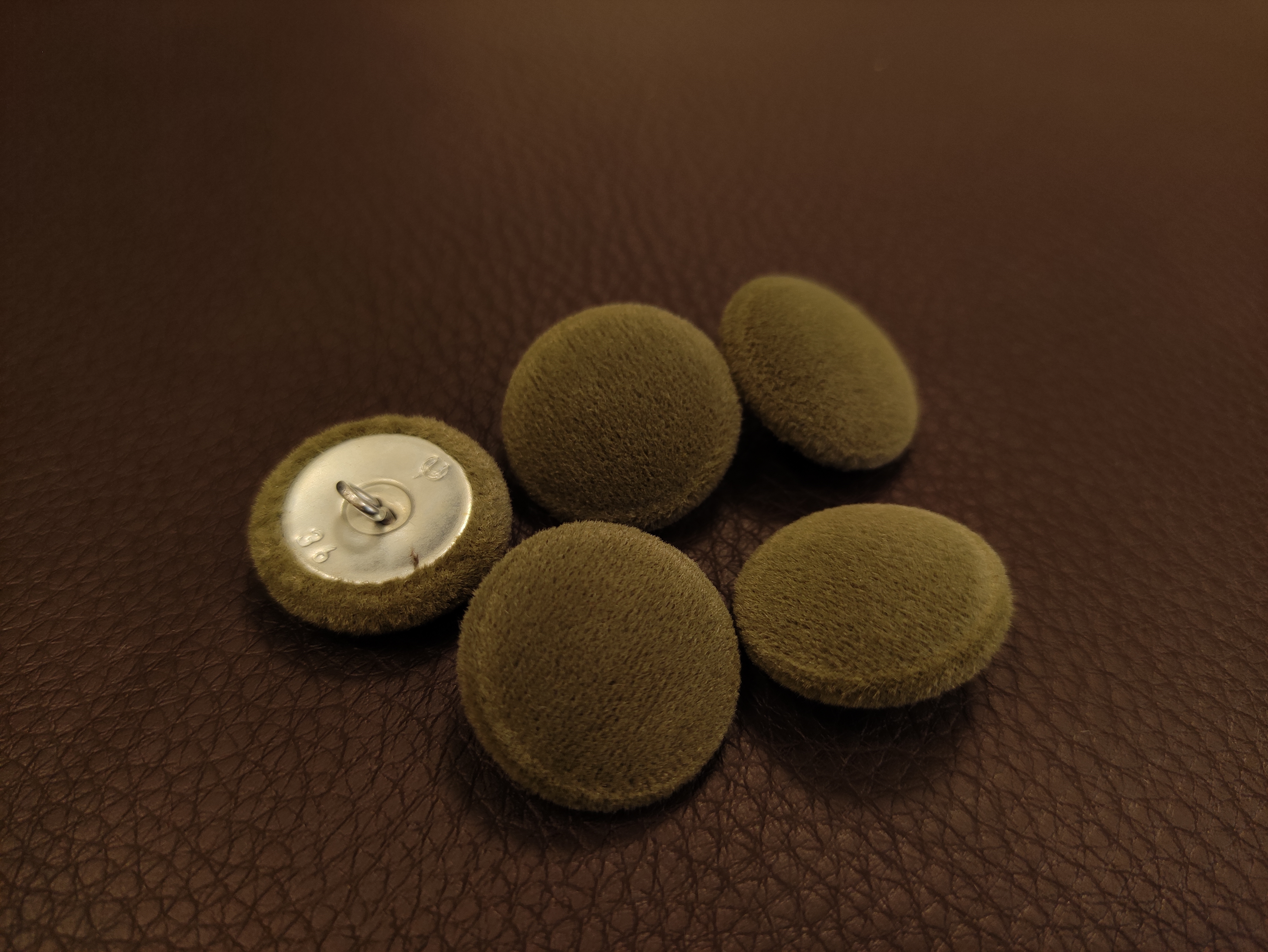 Baldiniu audiniu aptrauktos sagos '' Velvet '' Nr.38