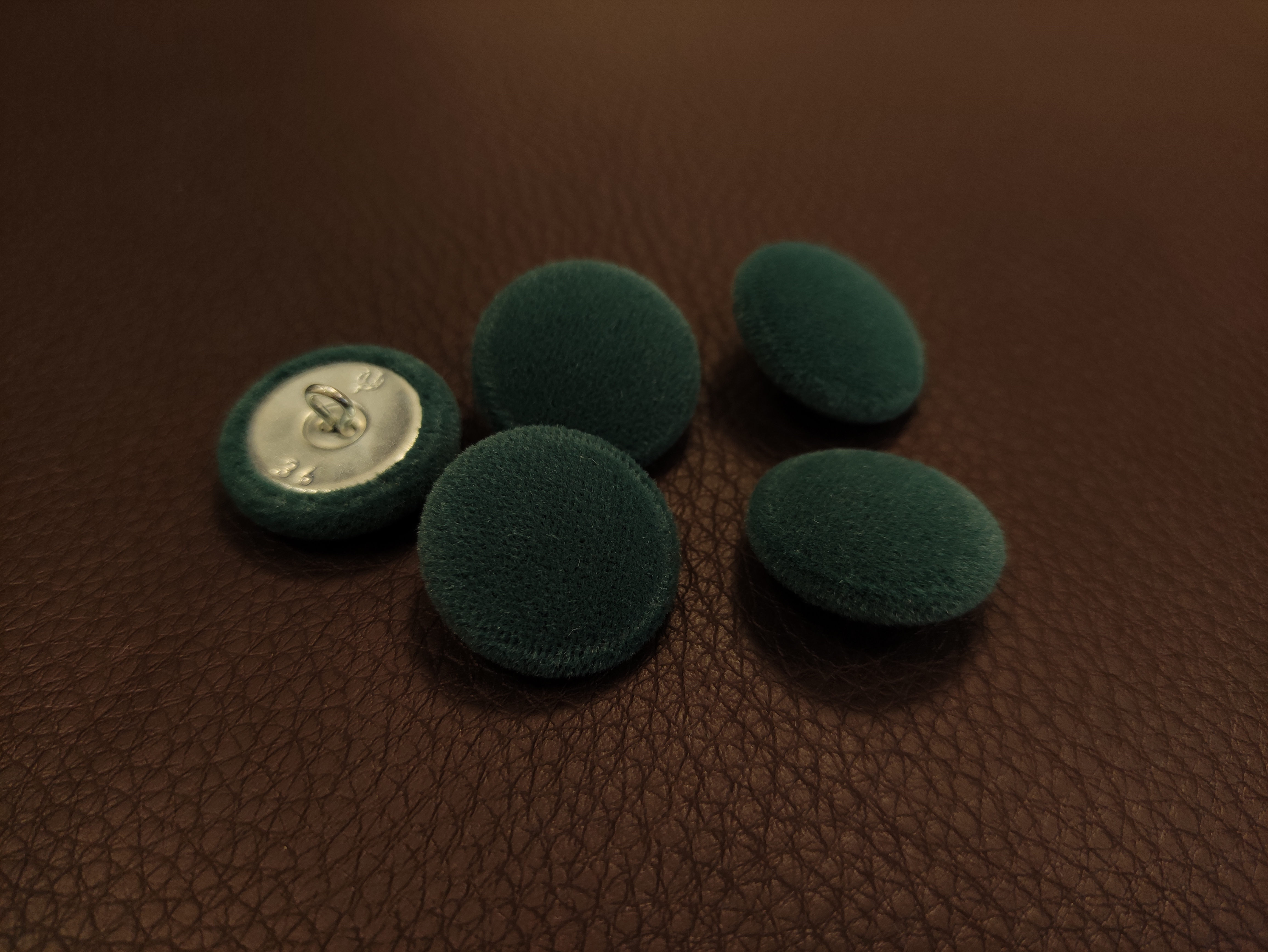 Baldiniu audiniu aptrauktos sagos '' Velvet '' Nr.75