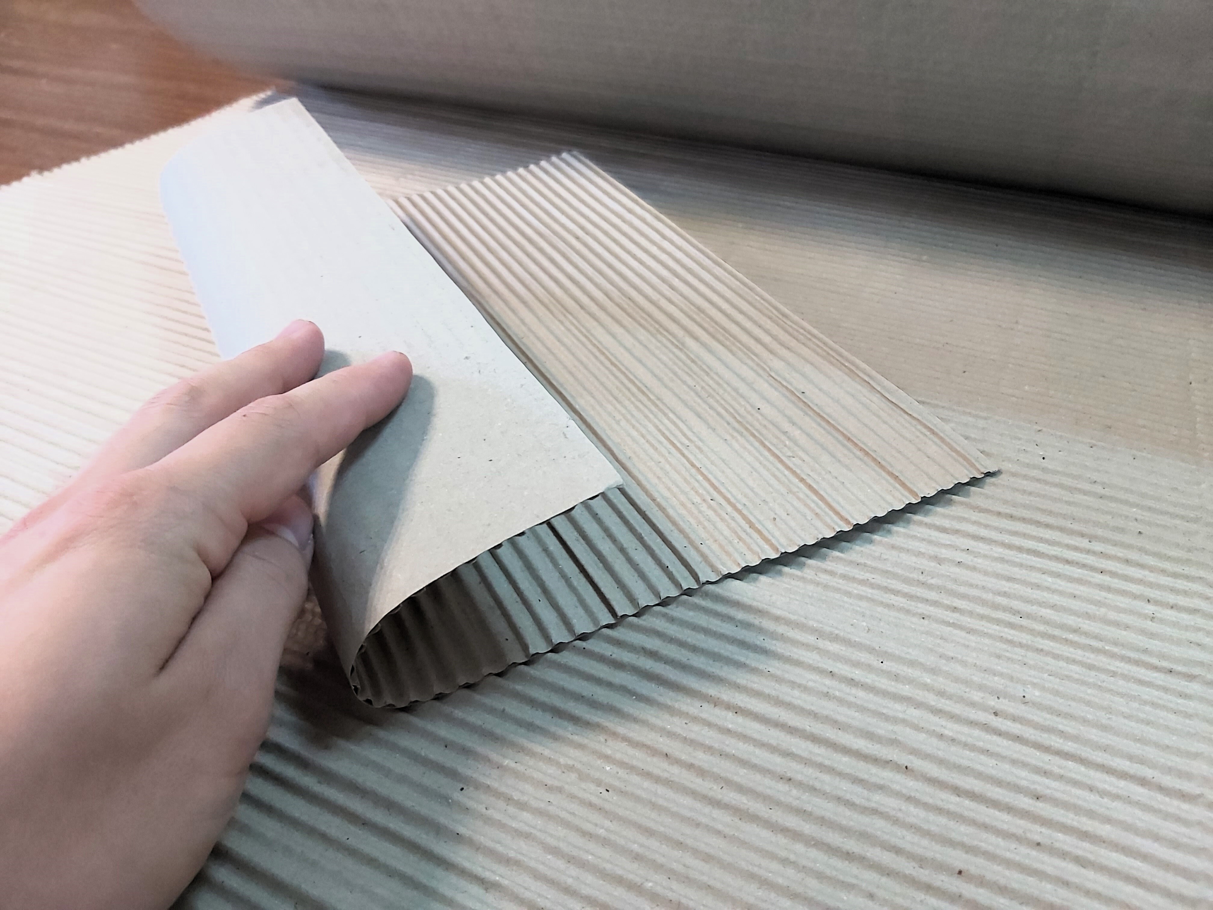 Gofruotas kartonas dvisluoksnis 80cm pločio