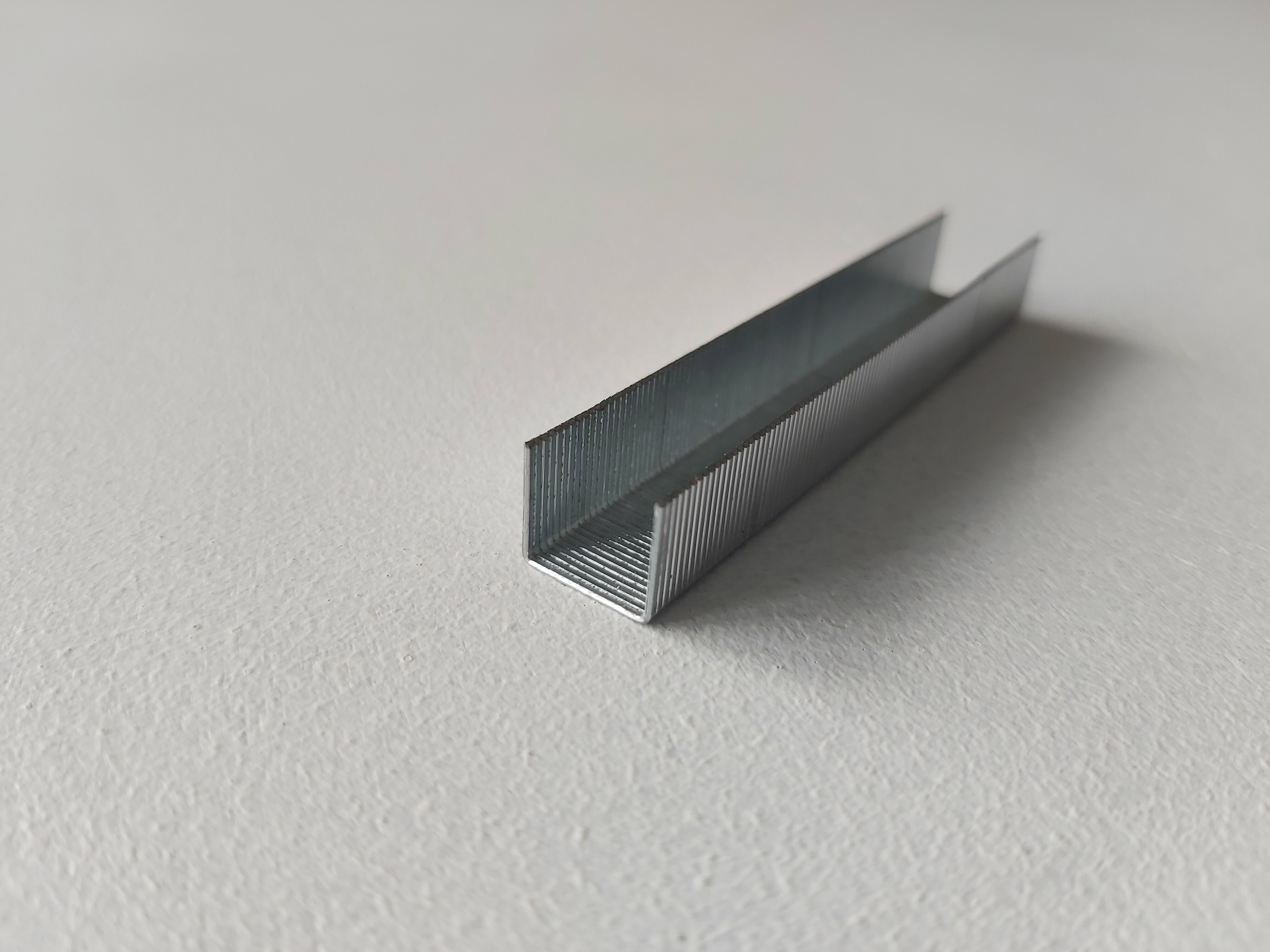 Kabės 10mm ilgio - Nr.53  1000vnt