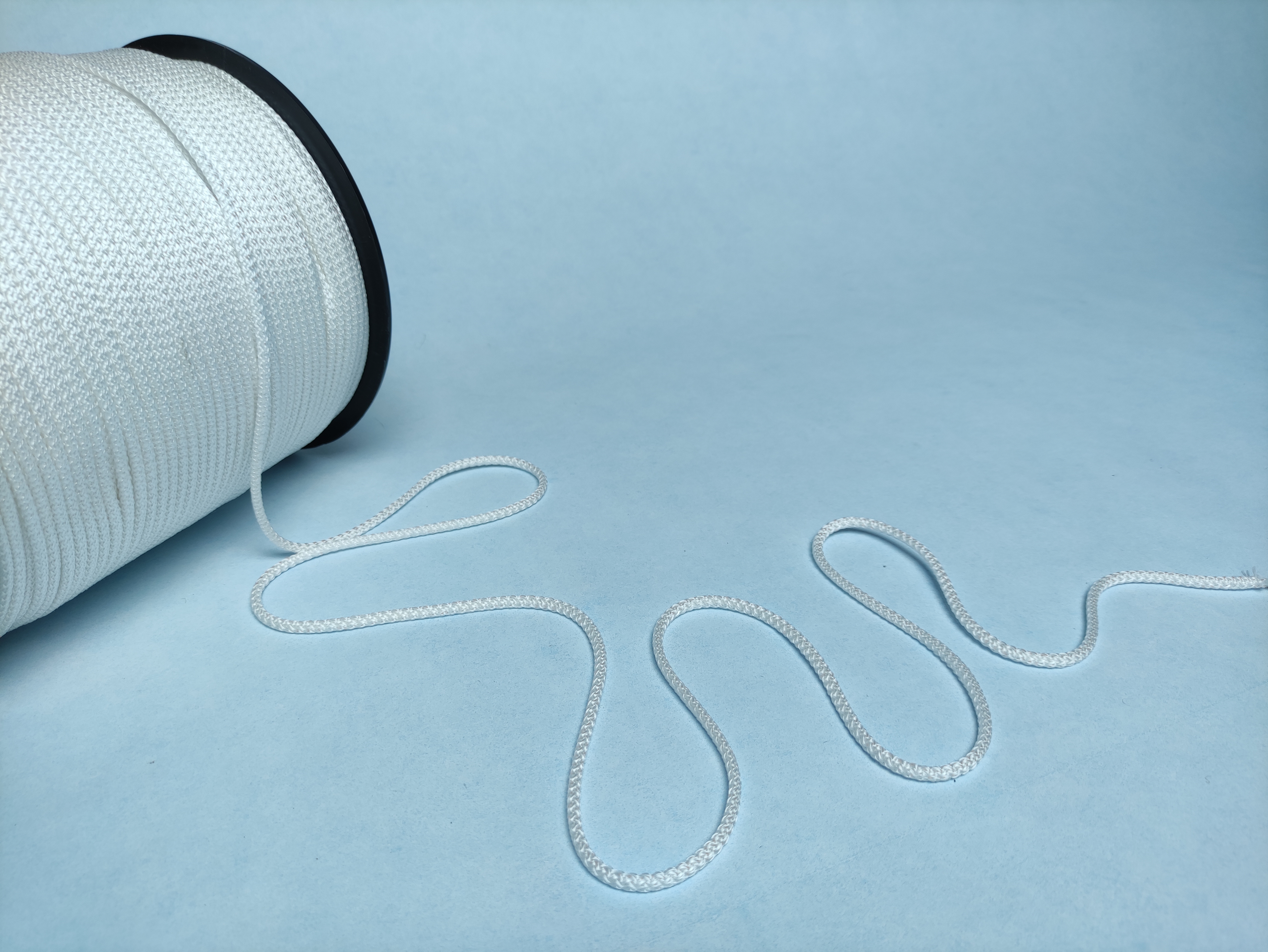 Kantavimo virvė polipropileno 4mm