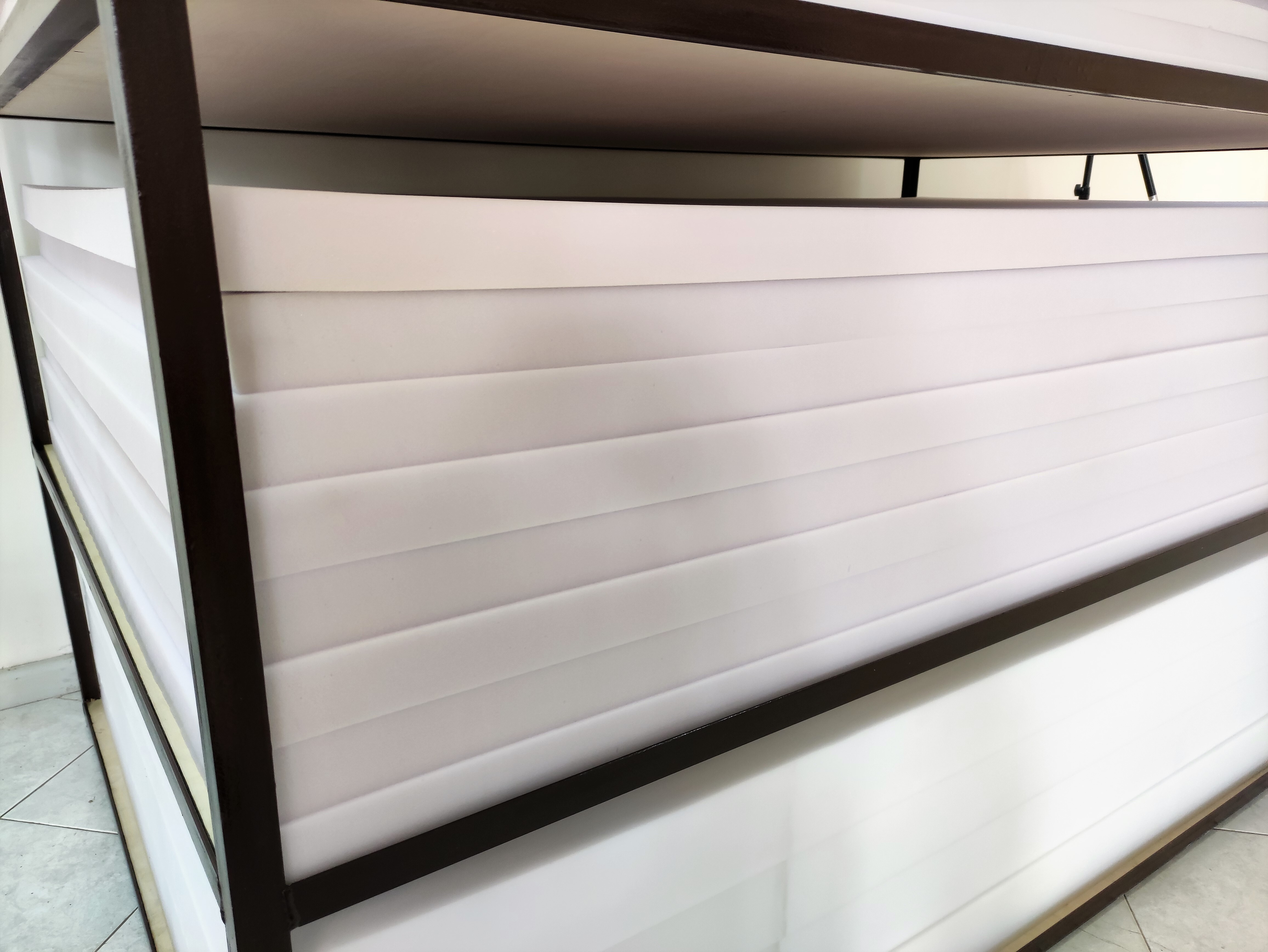 Porolonas 80mm storio 1600mm x 2000mm ( VB2540 )