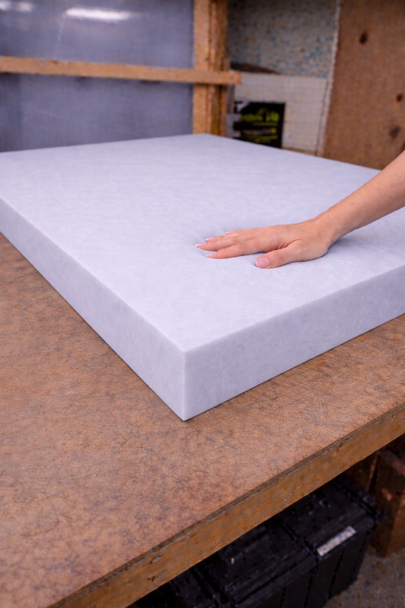 Porolonas 100mm storio 1600mm x 2000mm ( VB3040 )