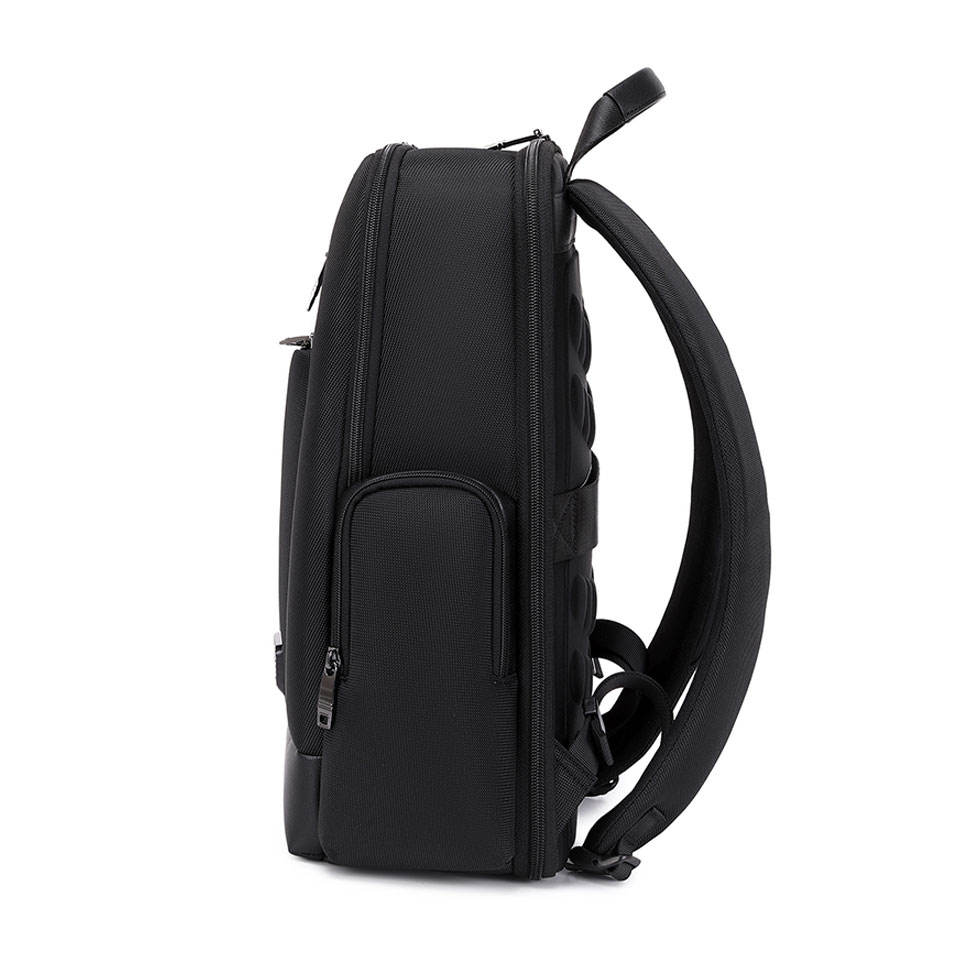 Custom Hydration Pack Manufacturer For Endurance Sports And Racing Events