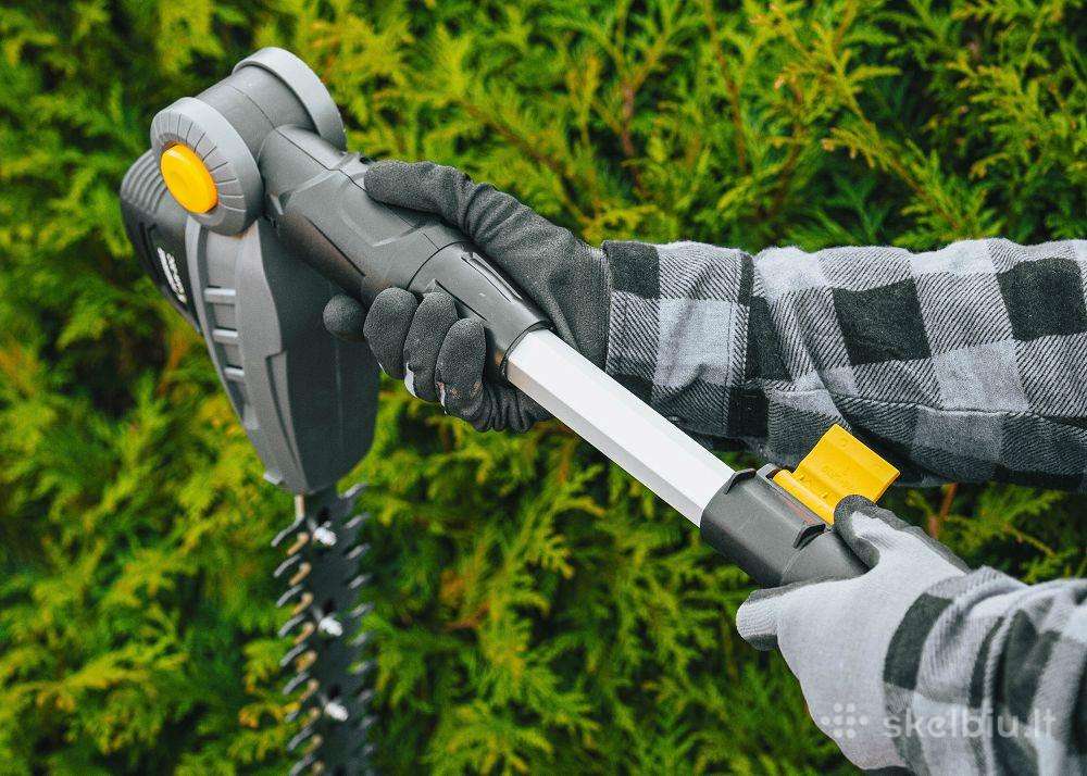 Teleskopinės akumuliatorinės gyvatvorių žirklės