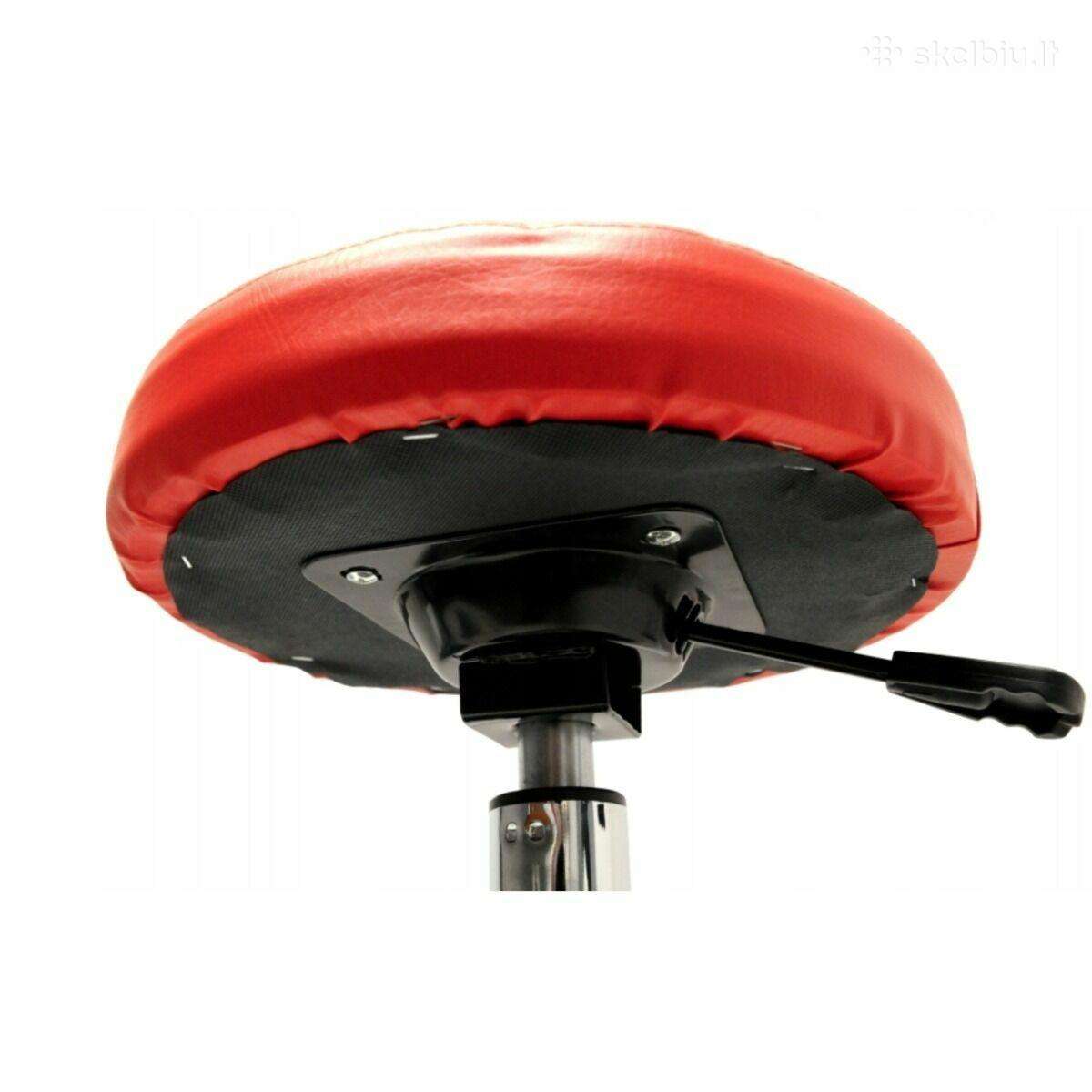 Dirbtuvių kėdutė, besisukanti 360 laipsnių kampu