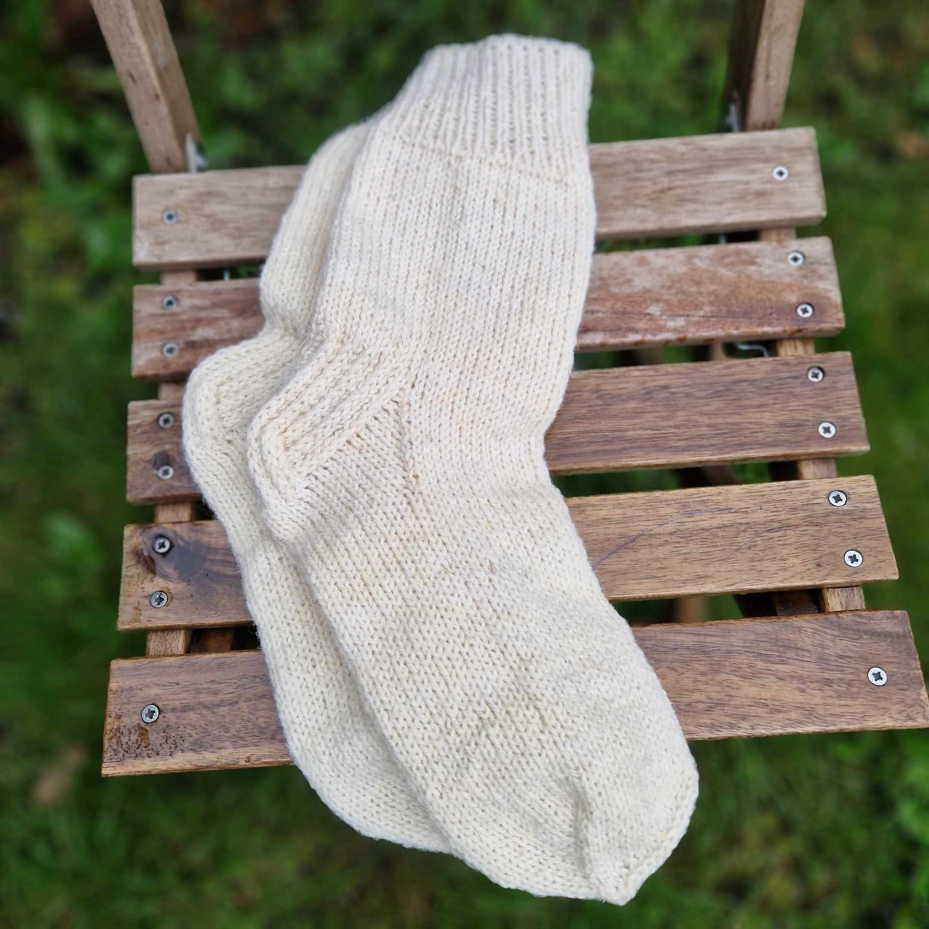 43-47 dydis, megztos kojinės