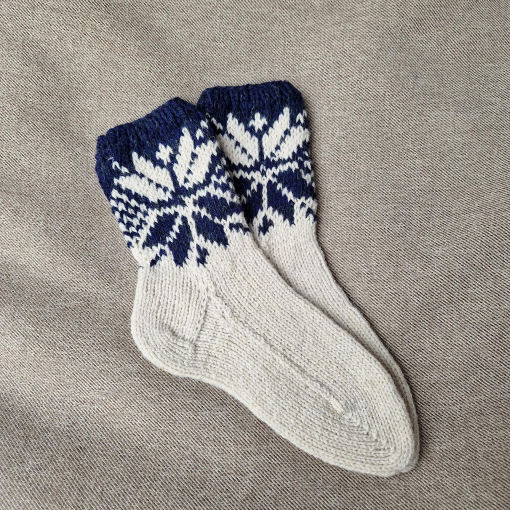 40-42 dydis, megztos kojinės