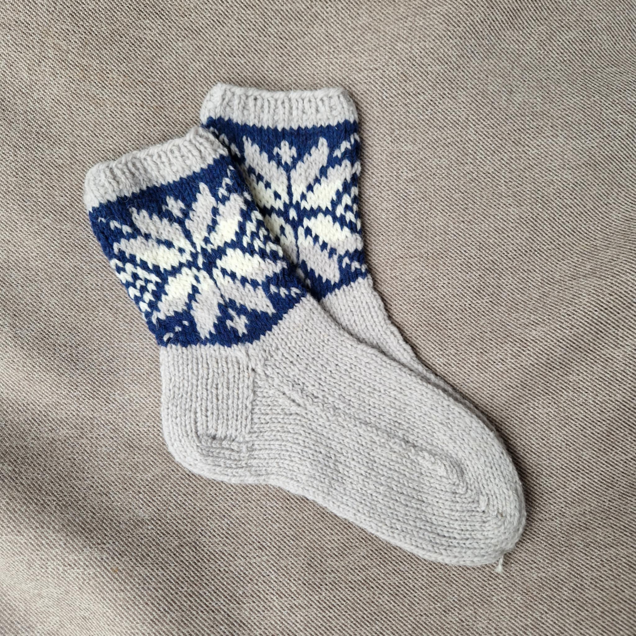 37-39 dydis, megztos kojinės