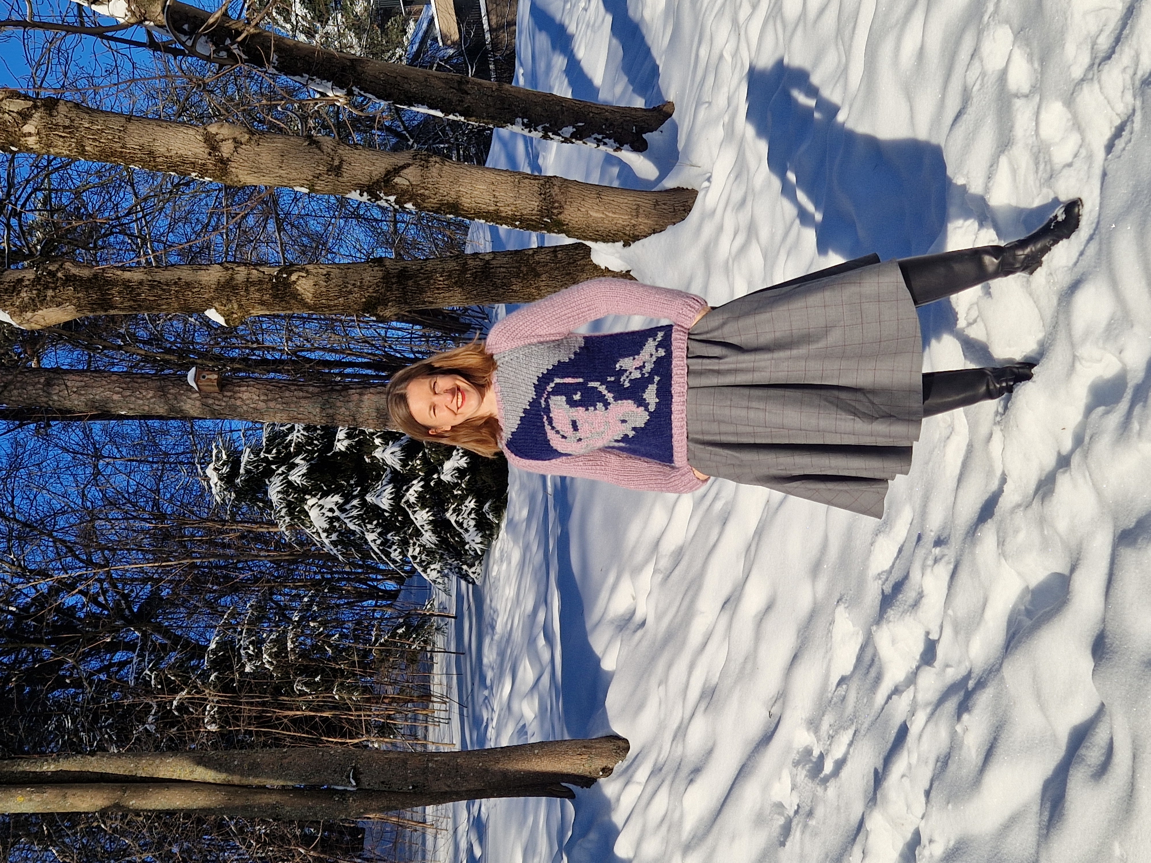 Žemaitė, megztinis