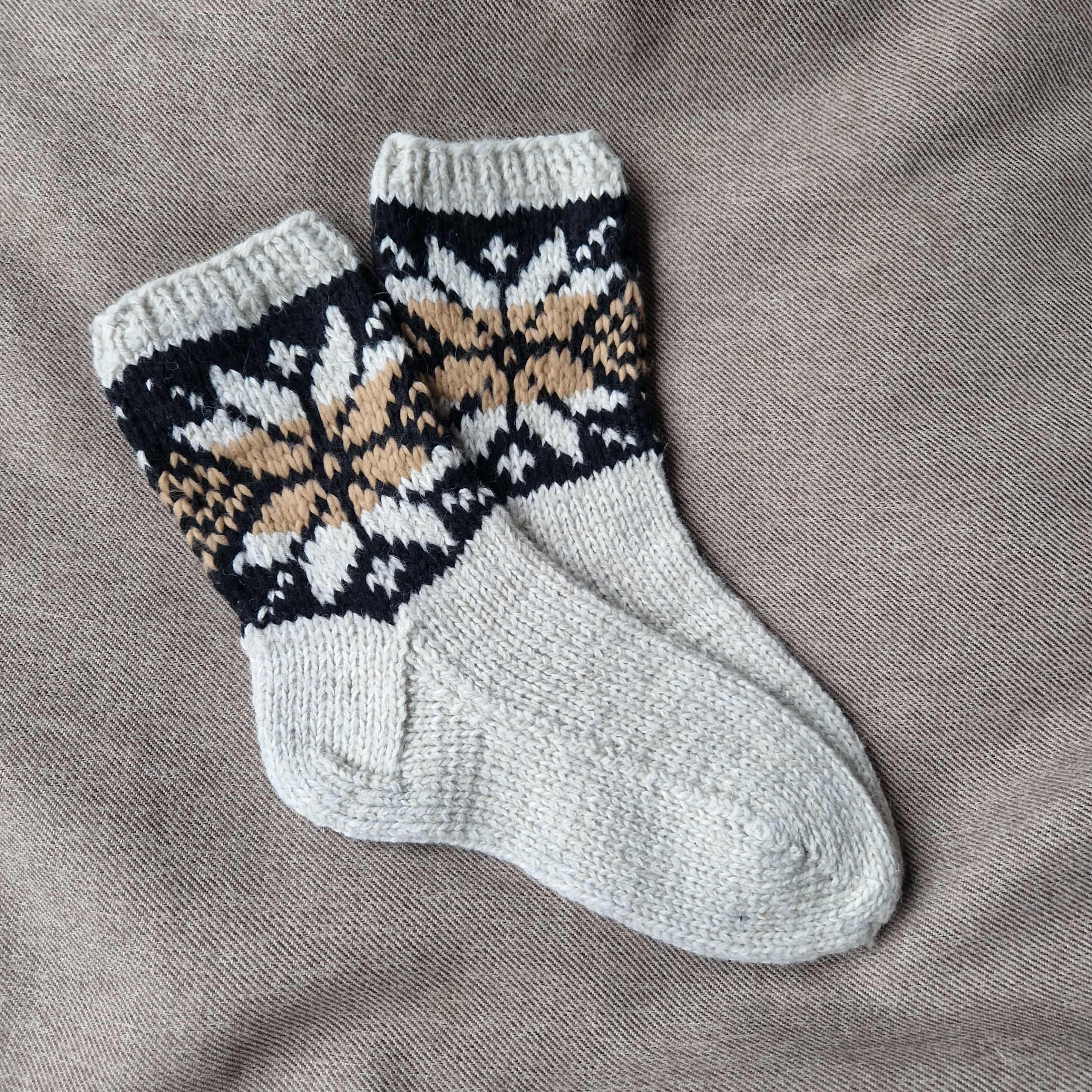 41-43 dydis, megztos kojinės