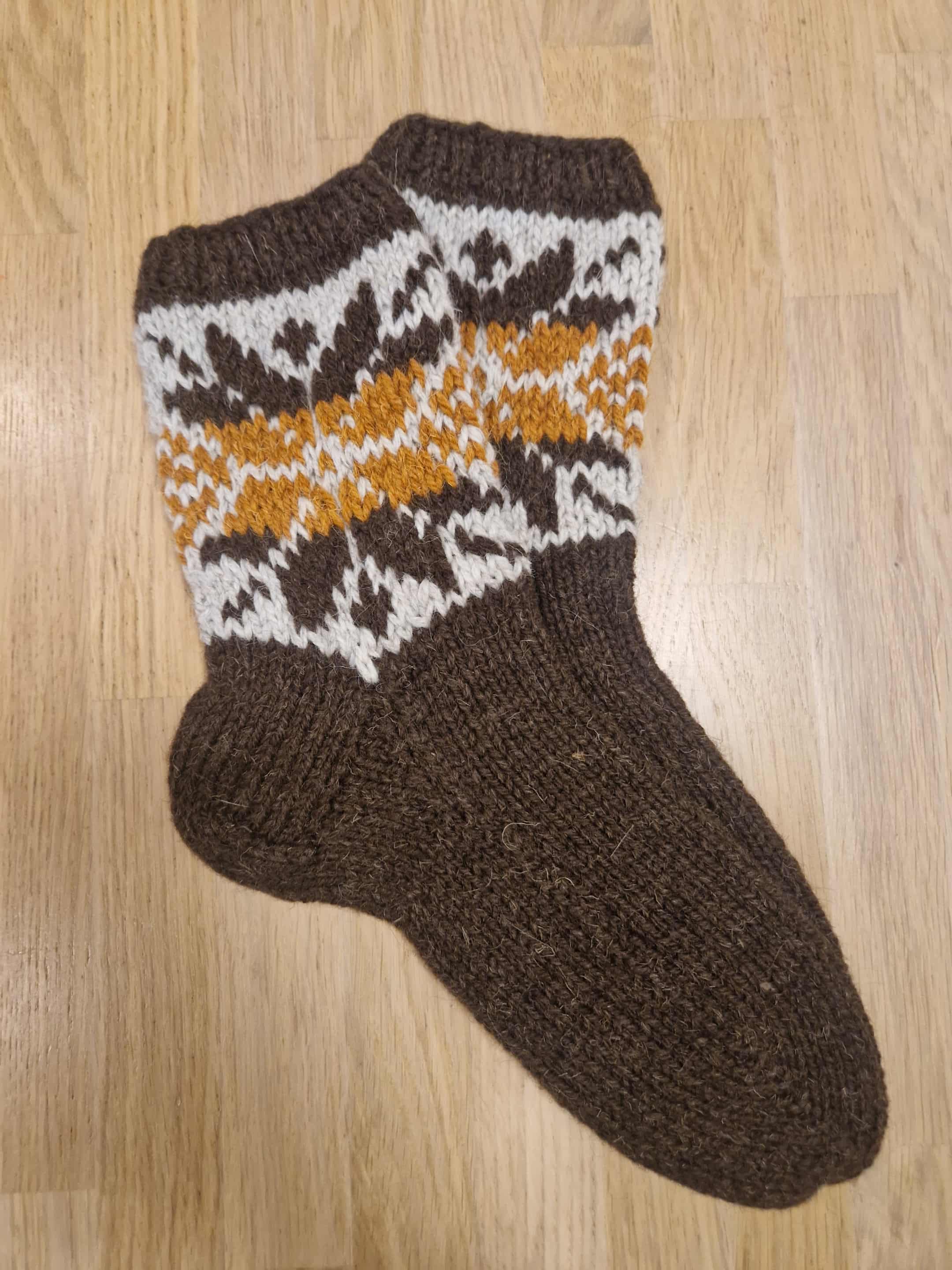 43-45 dydis, megztos kojinės