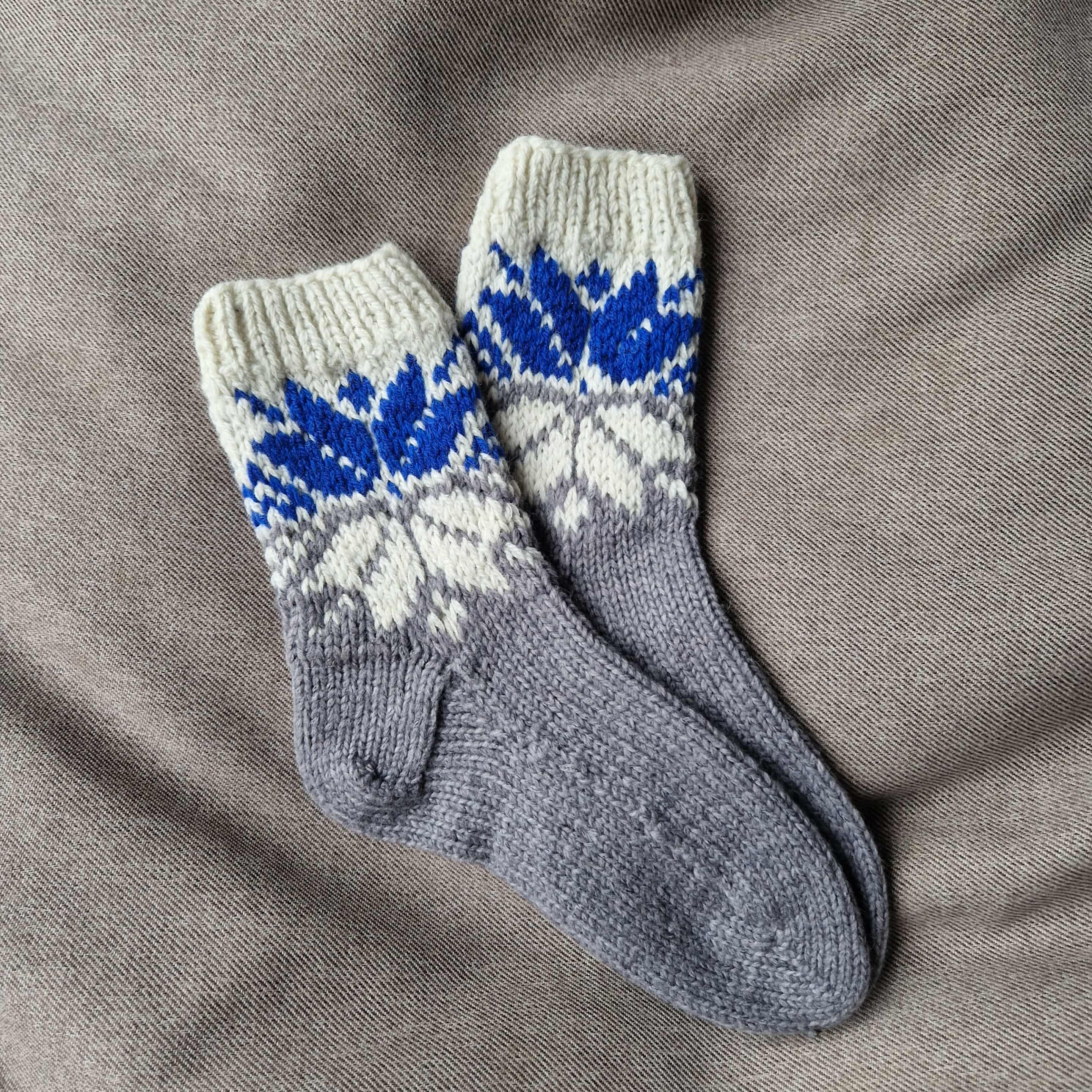 46-47 dydis, megztos kojinės