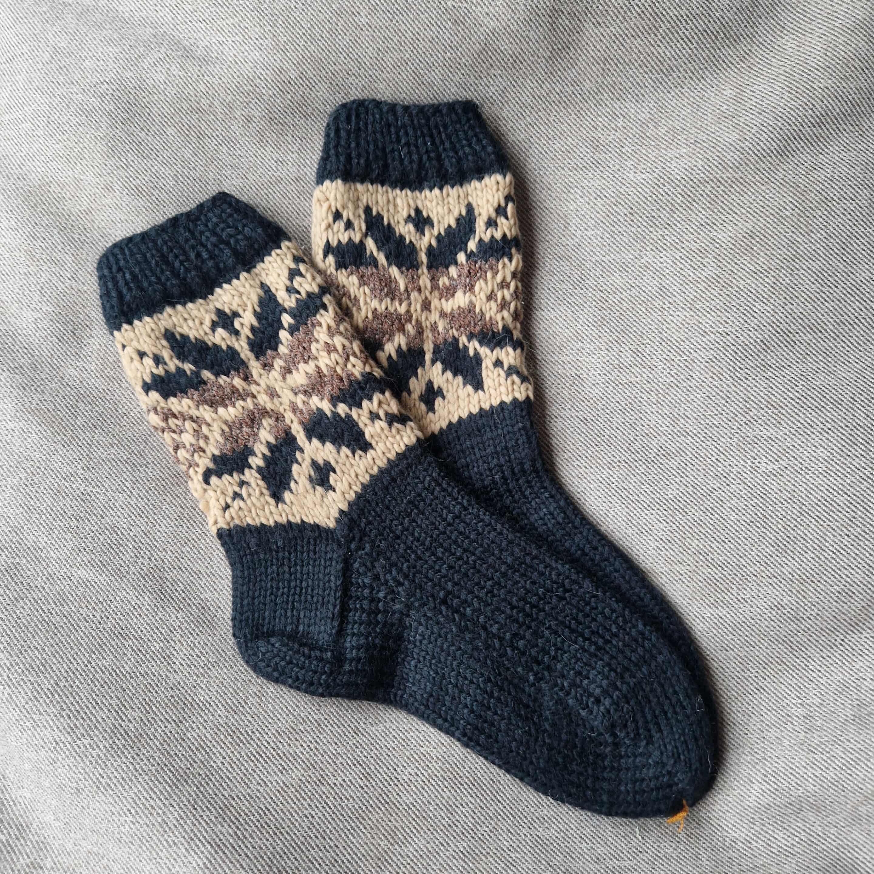 41-43 dydis, megztos kojinės