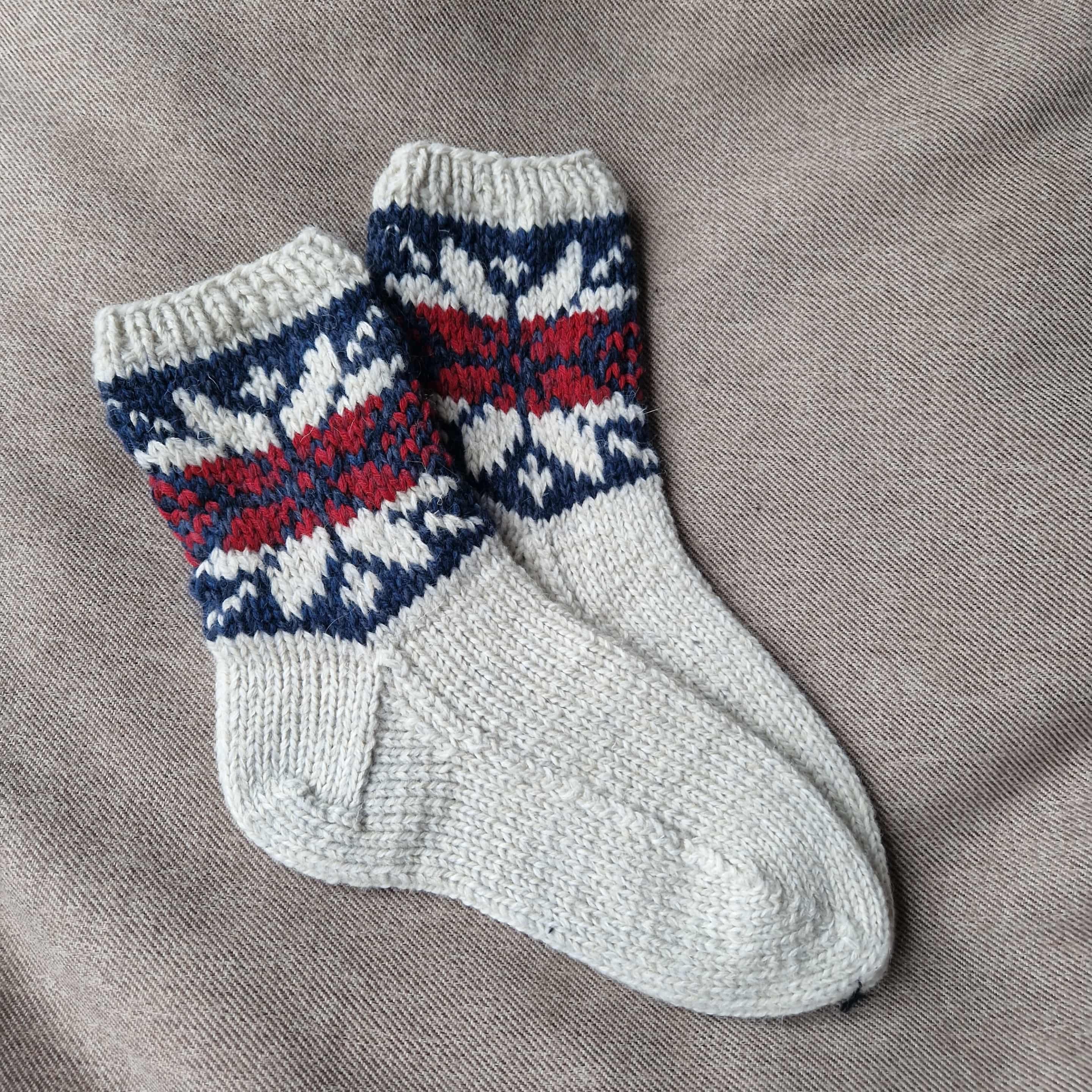 41-43 dydis, megztos kojinės