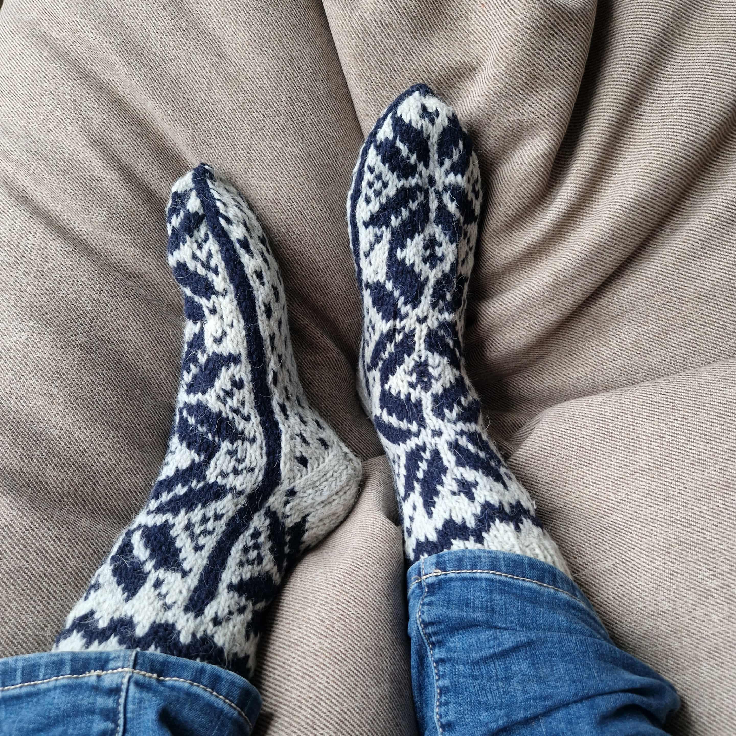 39-41 dydis, megztos kojinės