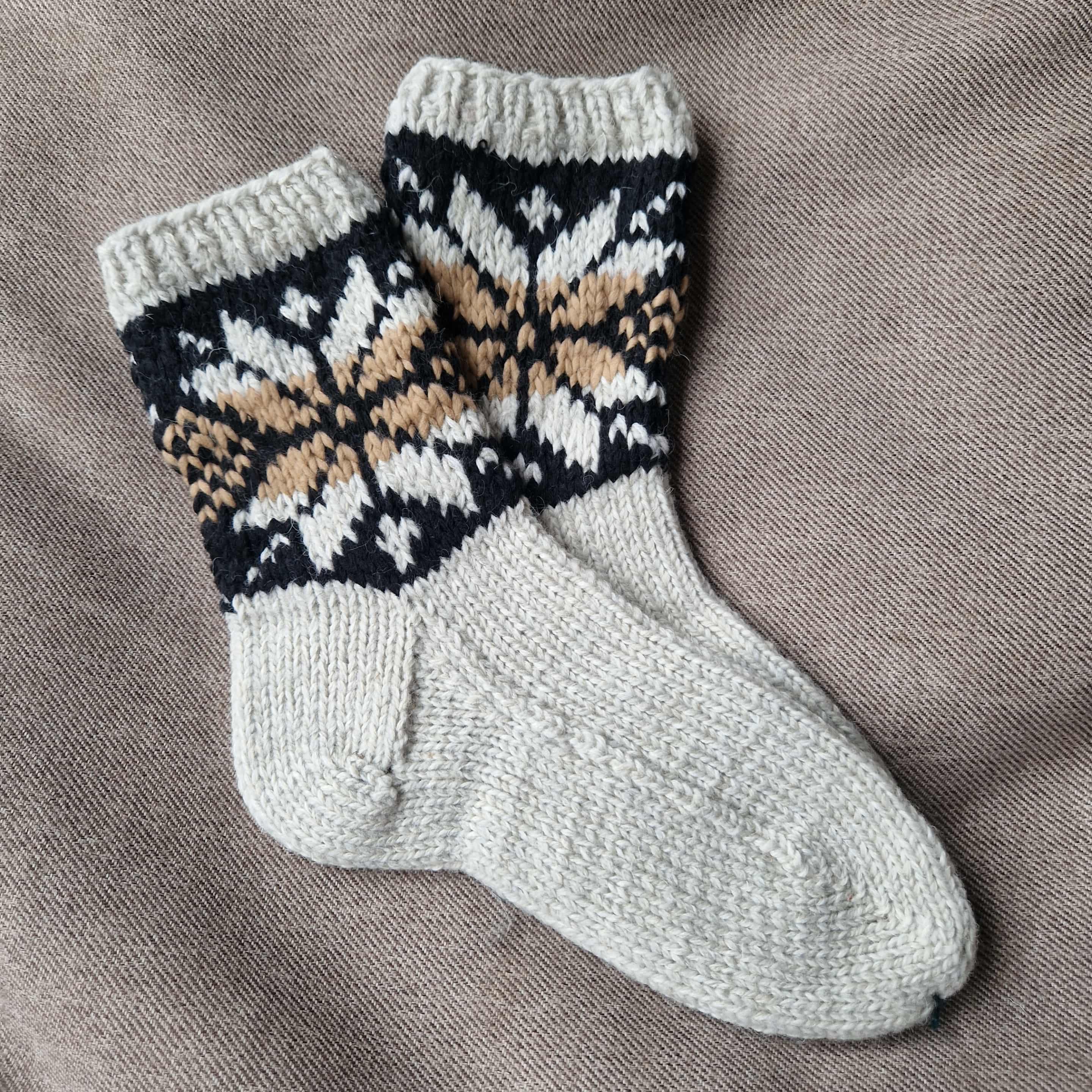 41-43 dydis, megztos kojinės