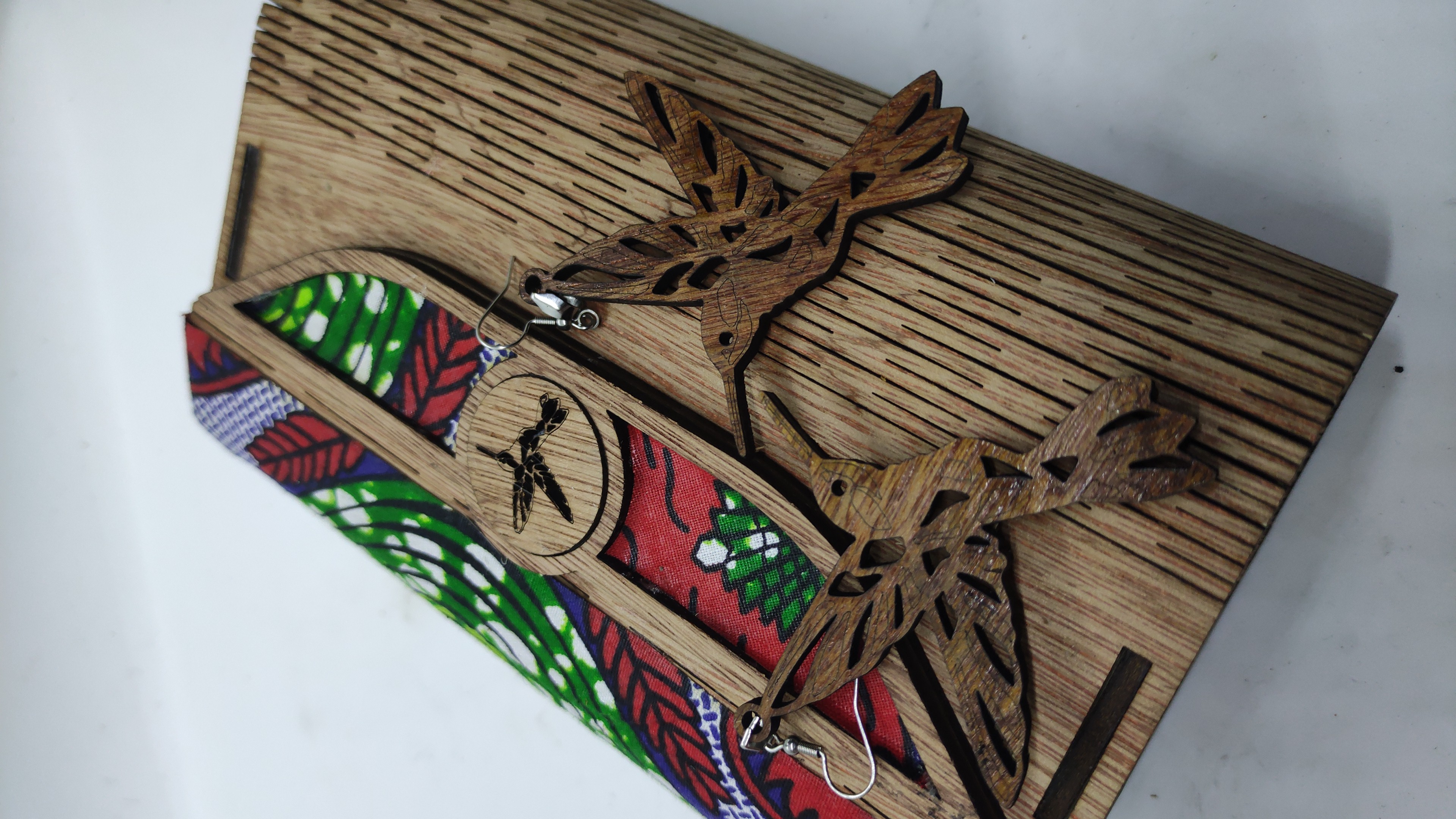 Wooden Bag & Hummingbird Earrings