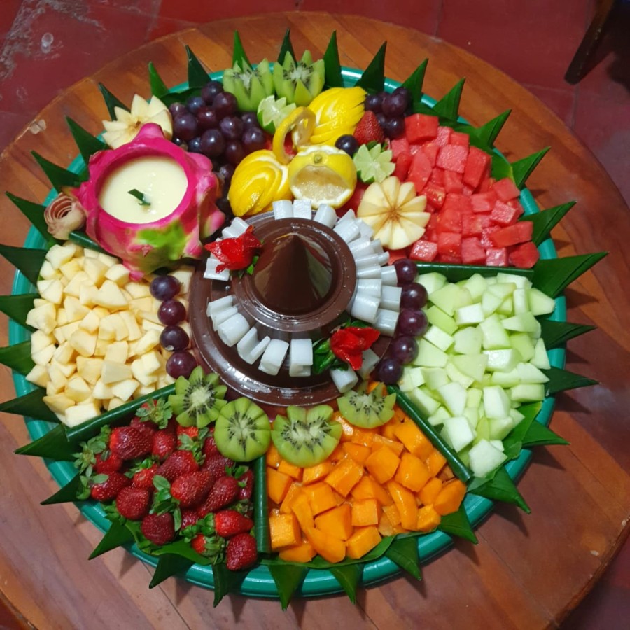 Tumpeng Puding Buah Segar Porsi bervariasi