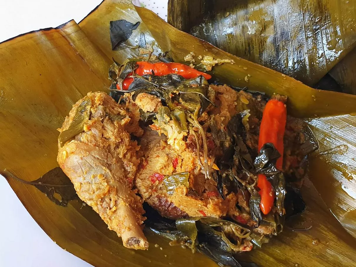 Pepes Ayam