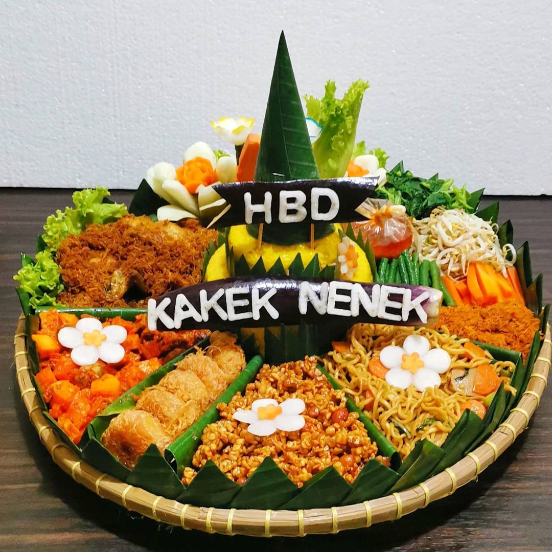 TUMPENG BESAR - PORSI BERVARIASI