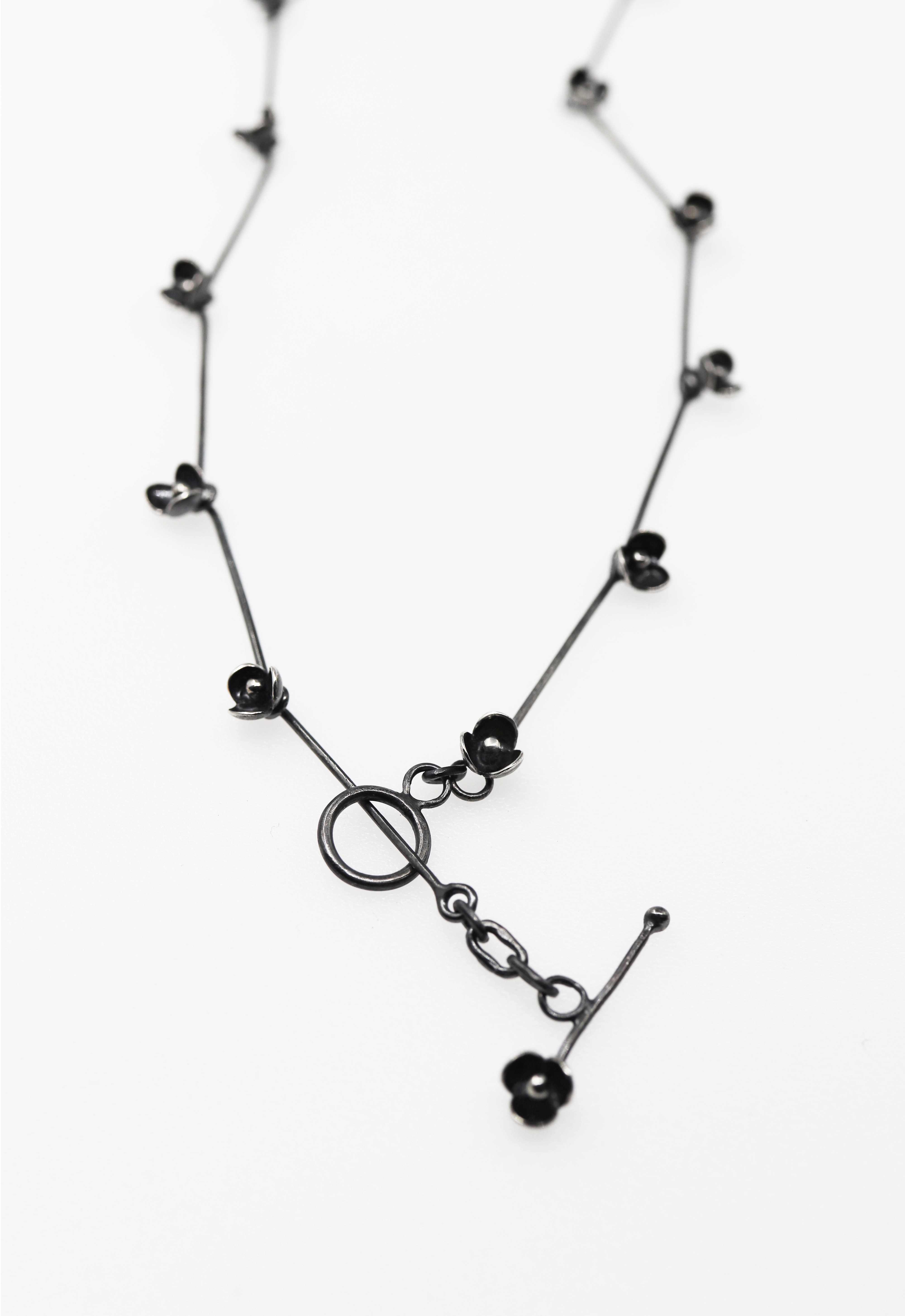 Kaklo papuošalas Pumpurėliai