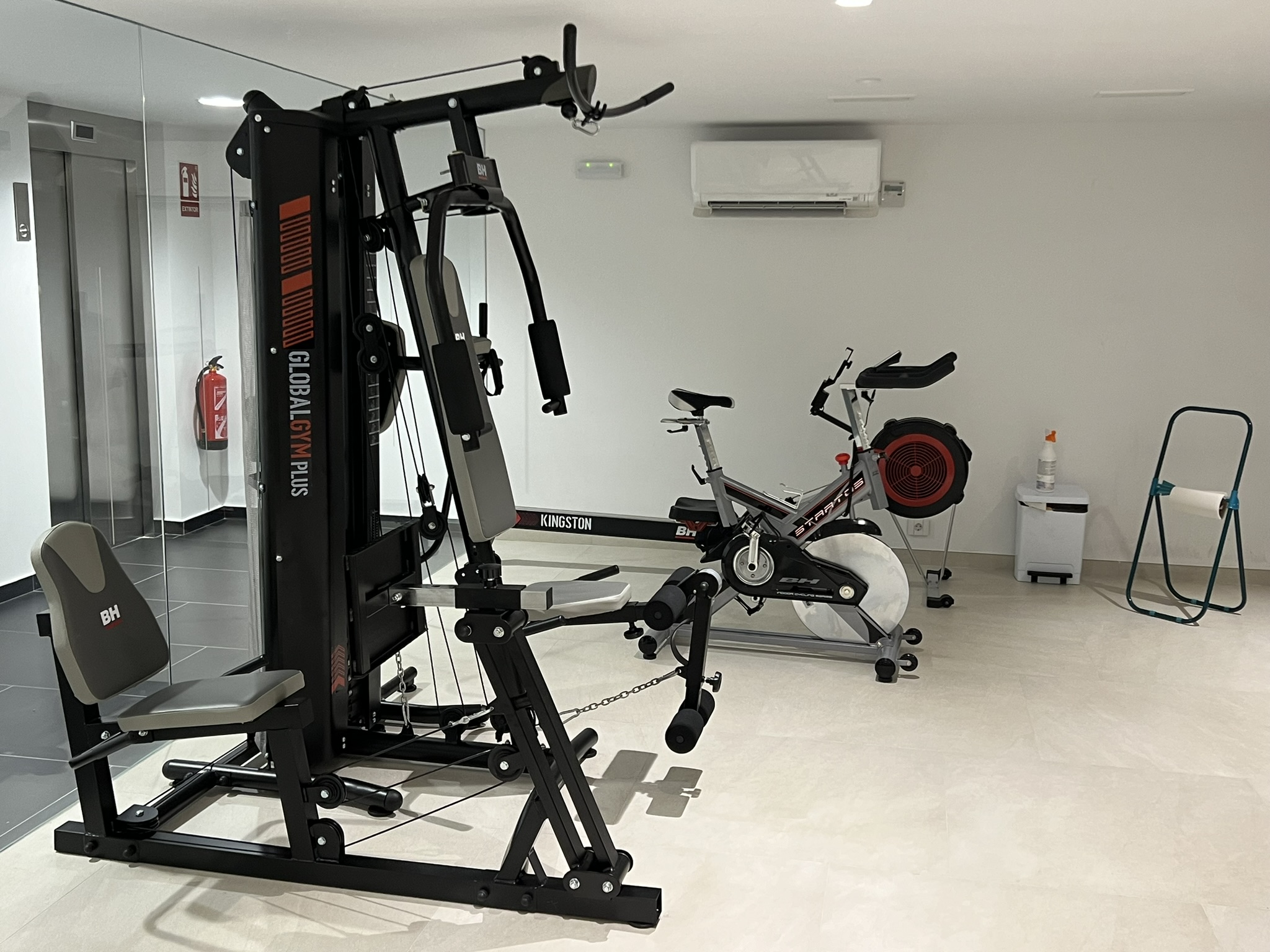 30 min for gym @ Atalaya sobre la Medialuna