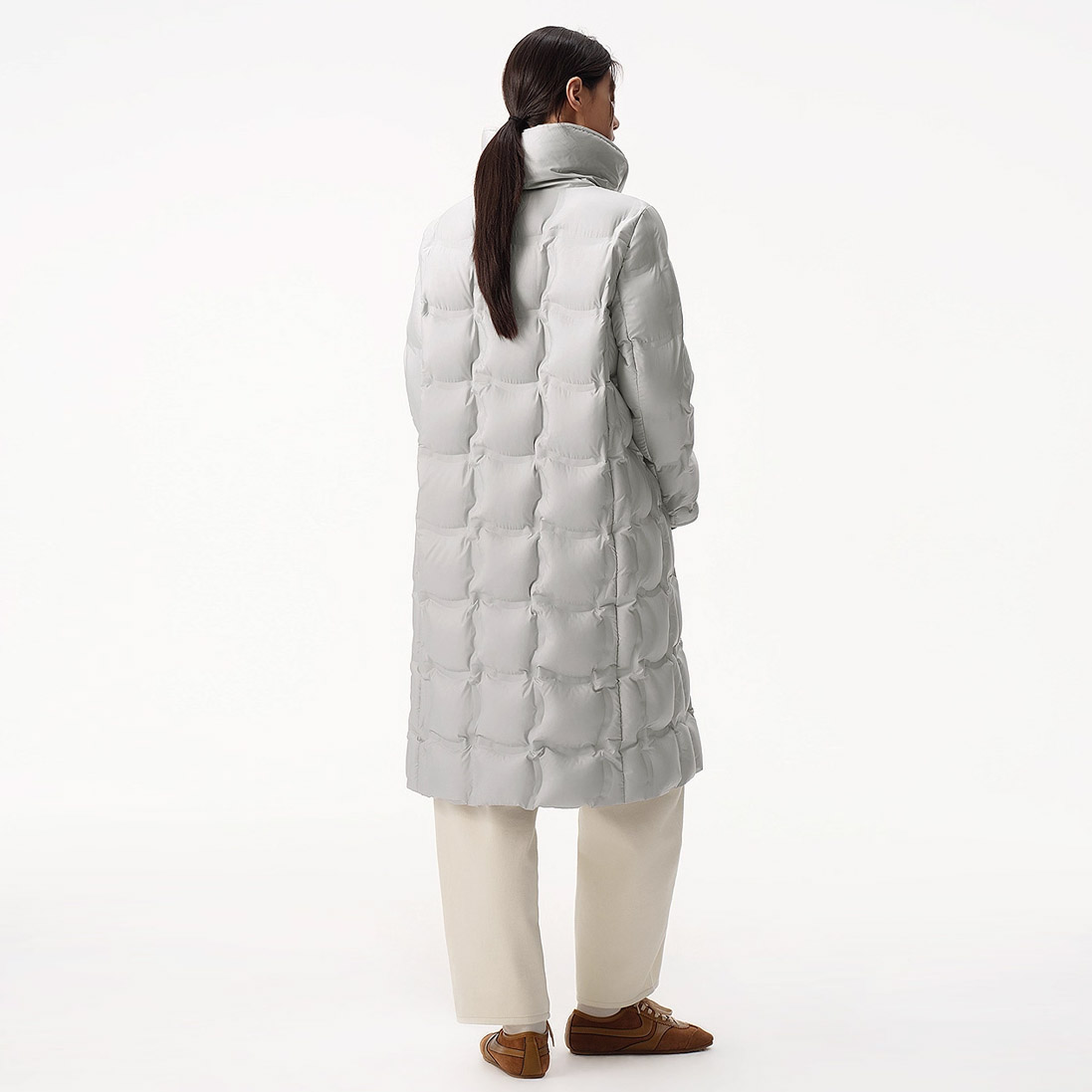 BROADCAST pūkinis paltas 